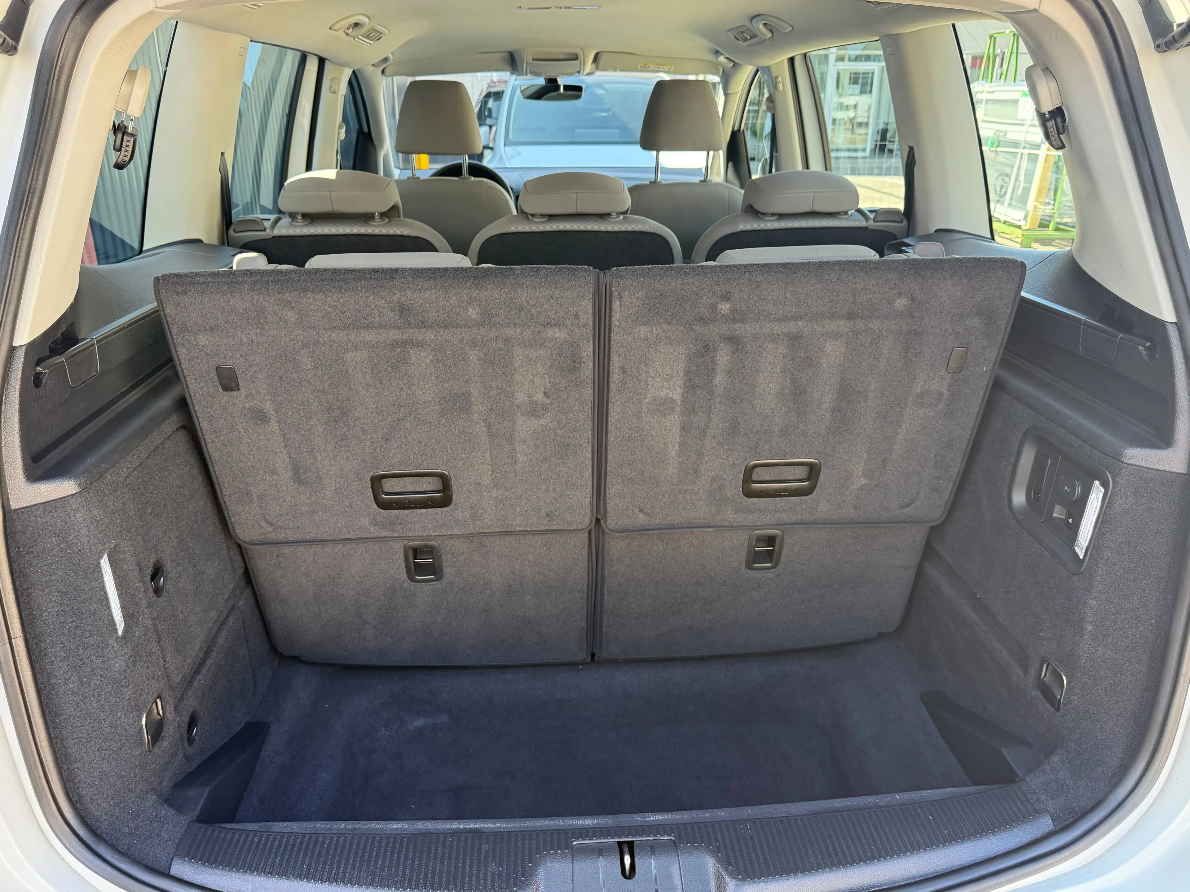 SEAT Alhambra Alhambra Business 2,0 TDI Business //7-Sitzer// — photo 15