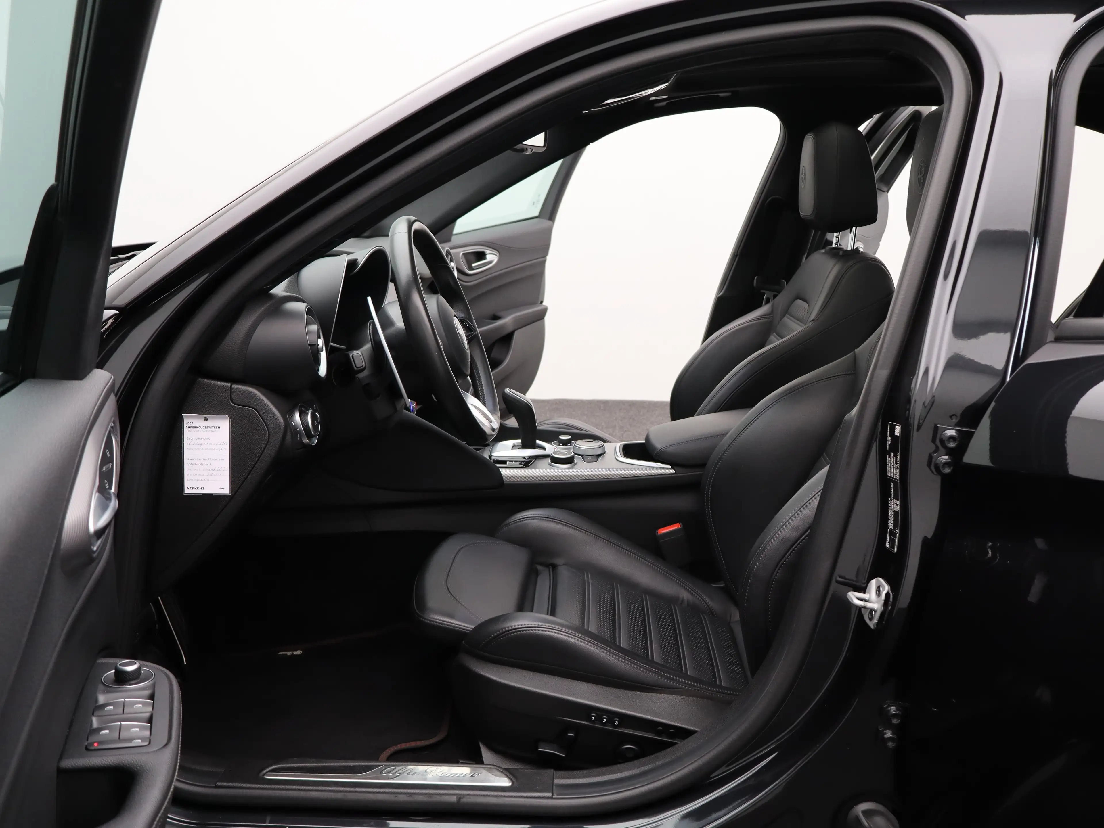 Alfa Romeo Giulia 2.0T Sprint Veloce Interieur | Panoramadak | Afnee — photo 11
