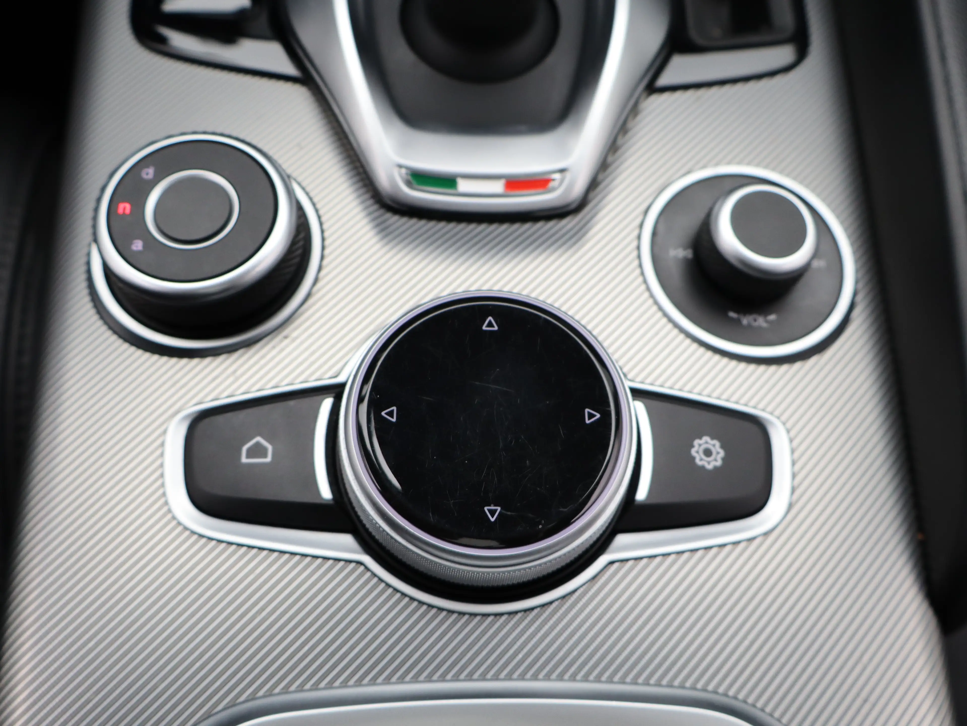 Alfa Romeo Giulia 2.0T Sprint Veloce Interieur | Panoramadak | Afnee — photo 29