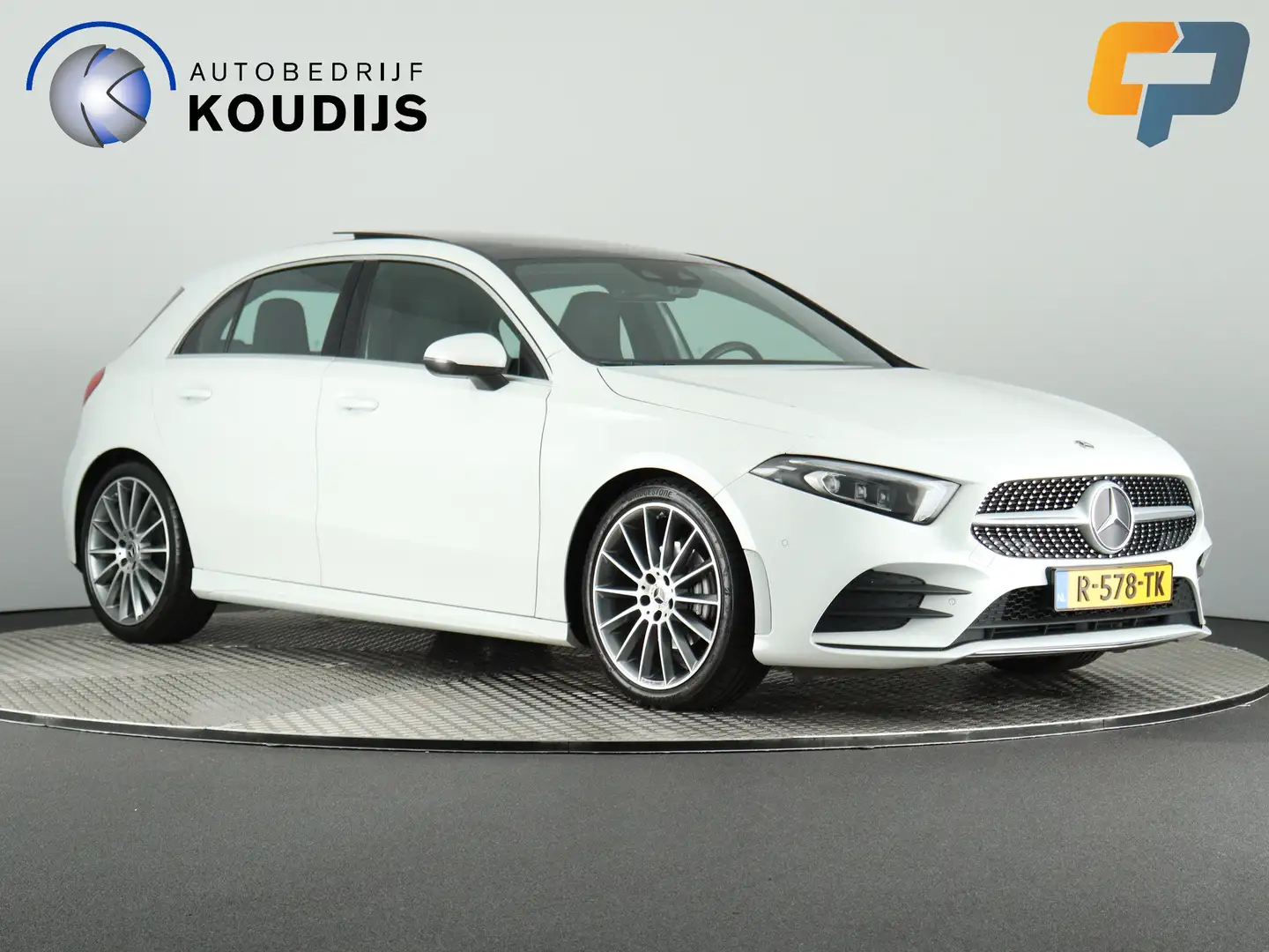 Mercedes-Benz A 200 AMG Line (Panodak / ACC / Full Led / Distronic+ / Wit - 1