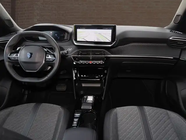 Peugeot 2008 view 14