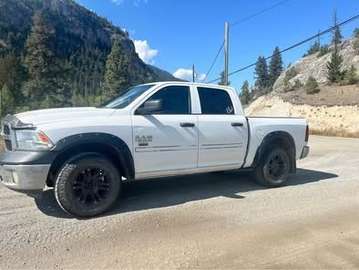 4WD Crew Cab 140.5  ST