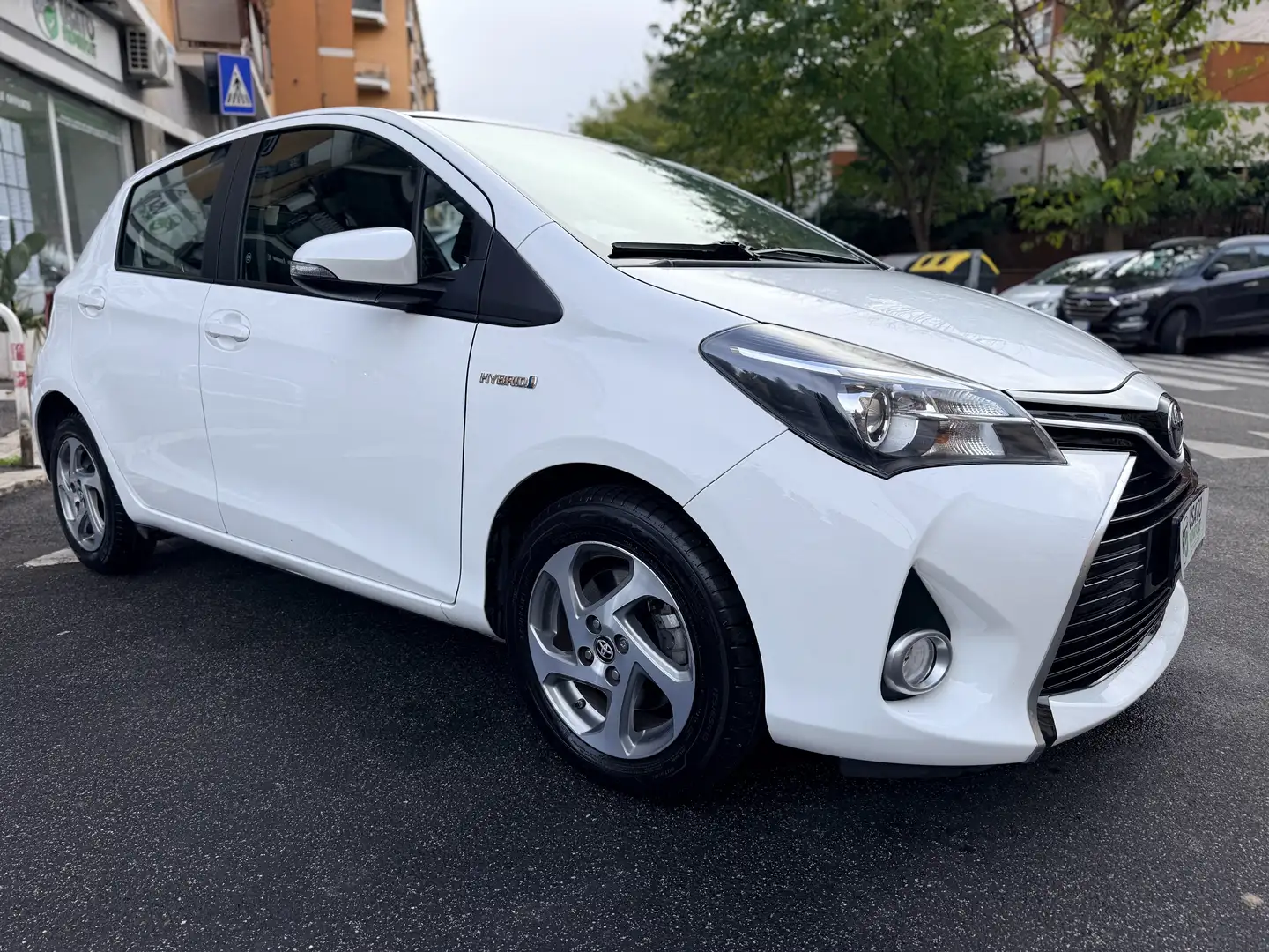 Toyota Yaris 5p 1.5 Full Hybrid 99cv Garanzia 12m NO VINCOLI Blanc - 1