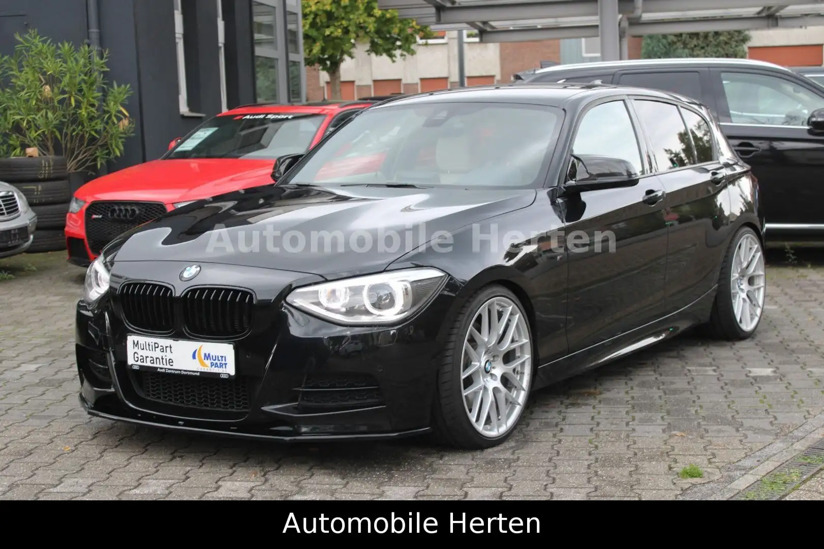 BMW 135 i*5-TÜRIG*SCHALTER*NAVI*95TKM*DEUTSCH*TOP* Schwarz - 1