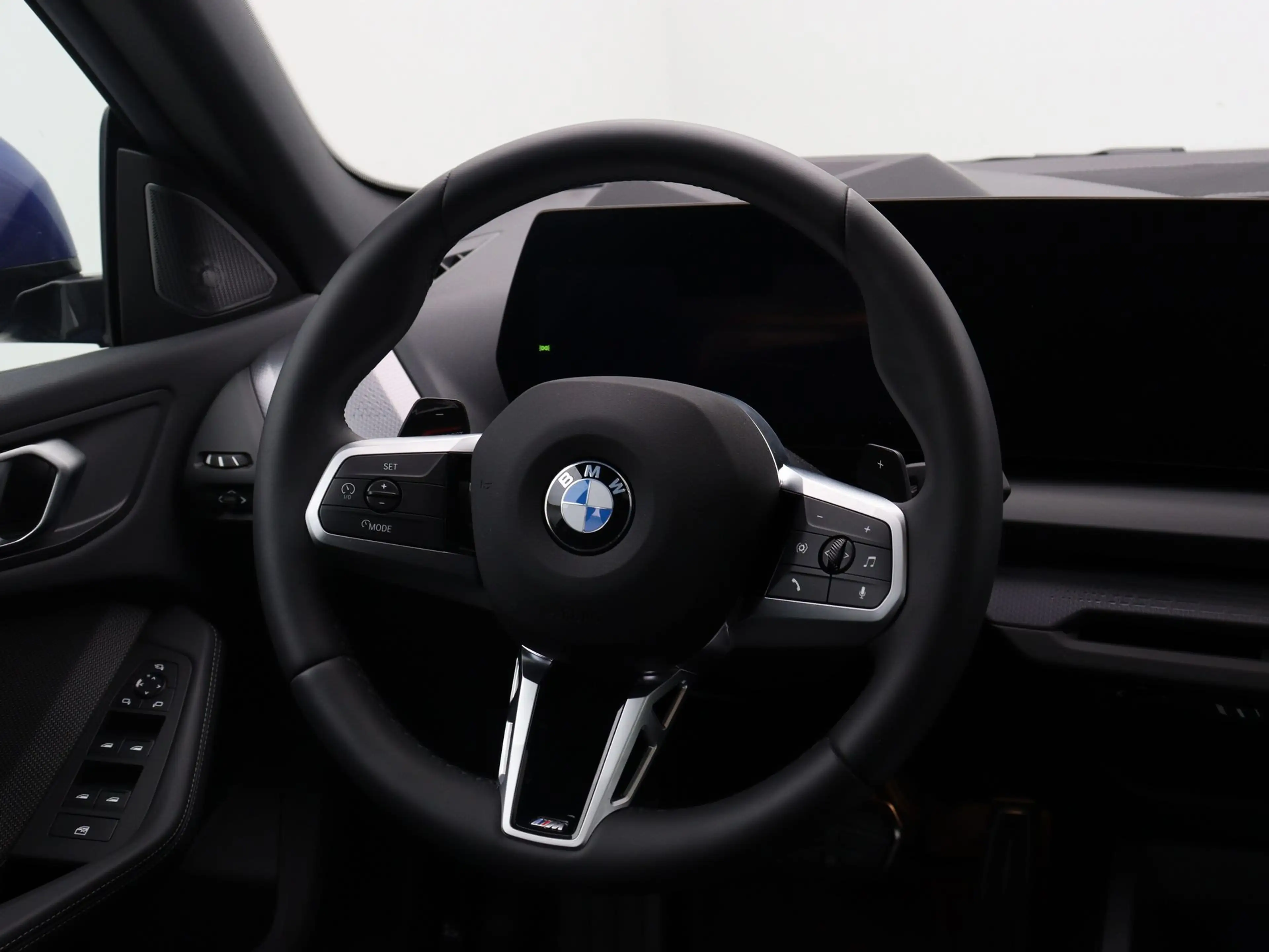 BMW 223 2 Serie xDrive Gran Coupé — photo 2