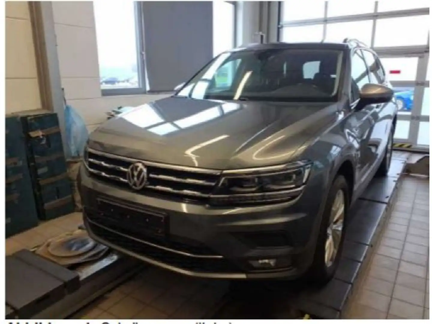 Volkswagen Tiguan Allspace 2.0TDI Highline DSG 4M 7-Sitzer Grau - 2