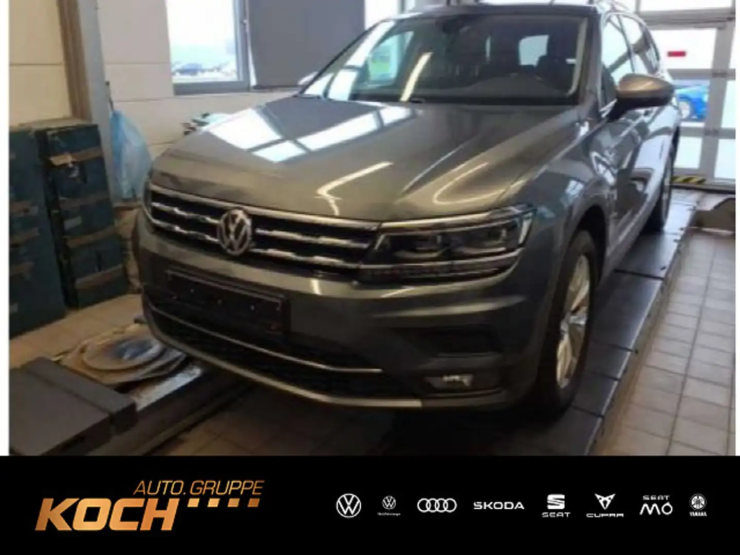 Volkswagen Tiguan Allspace 2.0TDI Highline DSG 4M 7-Sitzer Grau - 1