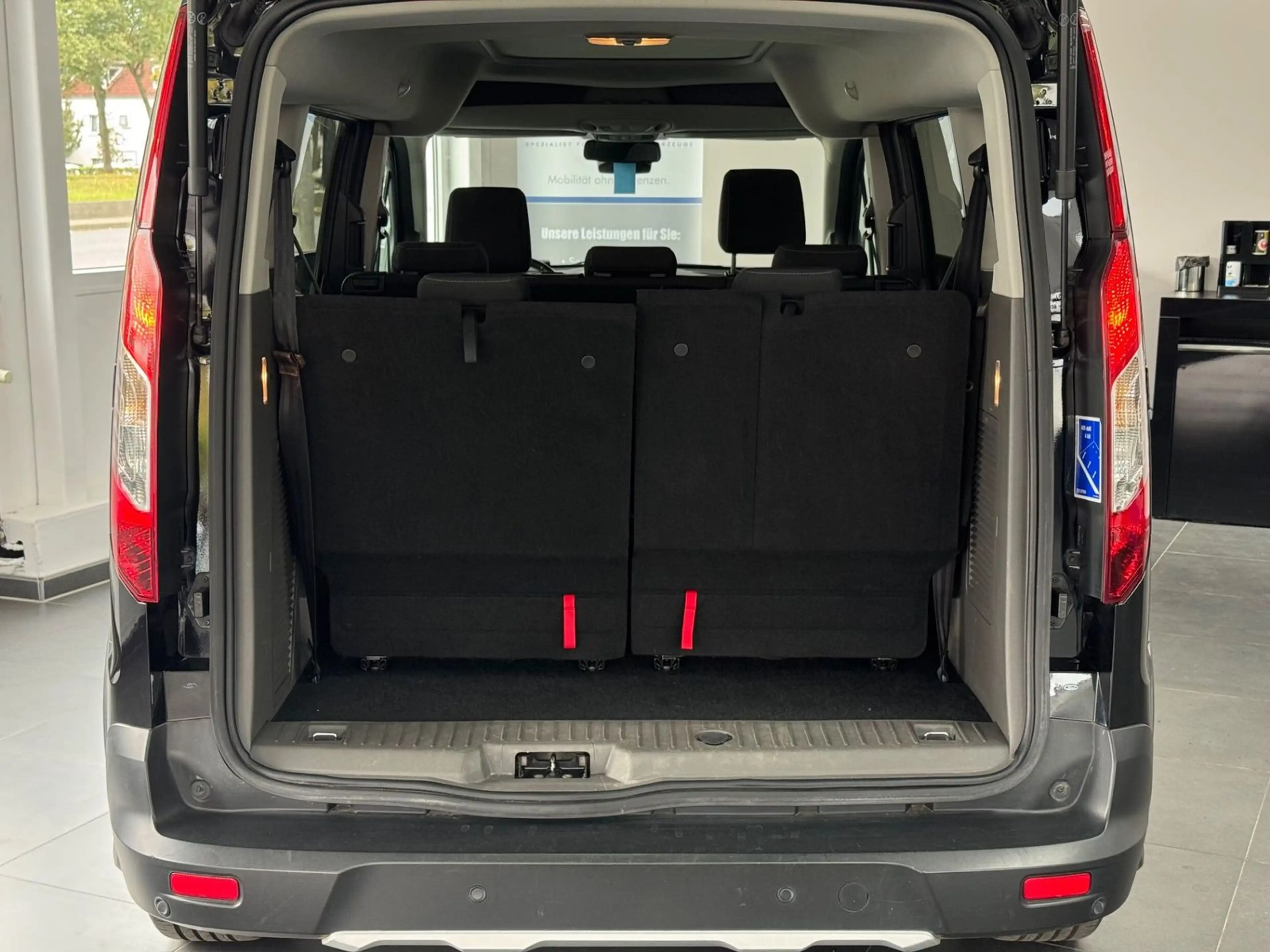 Ford Grand Tourneo Connect 1.5 TDCi Active 7 SITZ PAN — photo 10