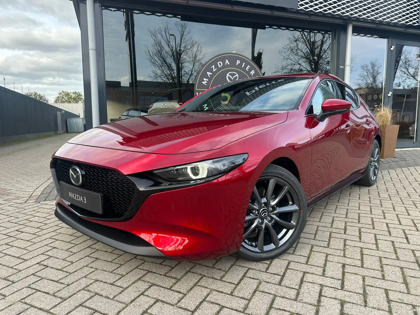 Mazda 3 2.5 e-SkyActiv-G M Hybrid 140 Exclusive-line | € 3 Rood - 2