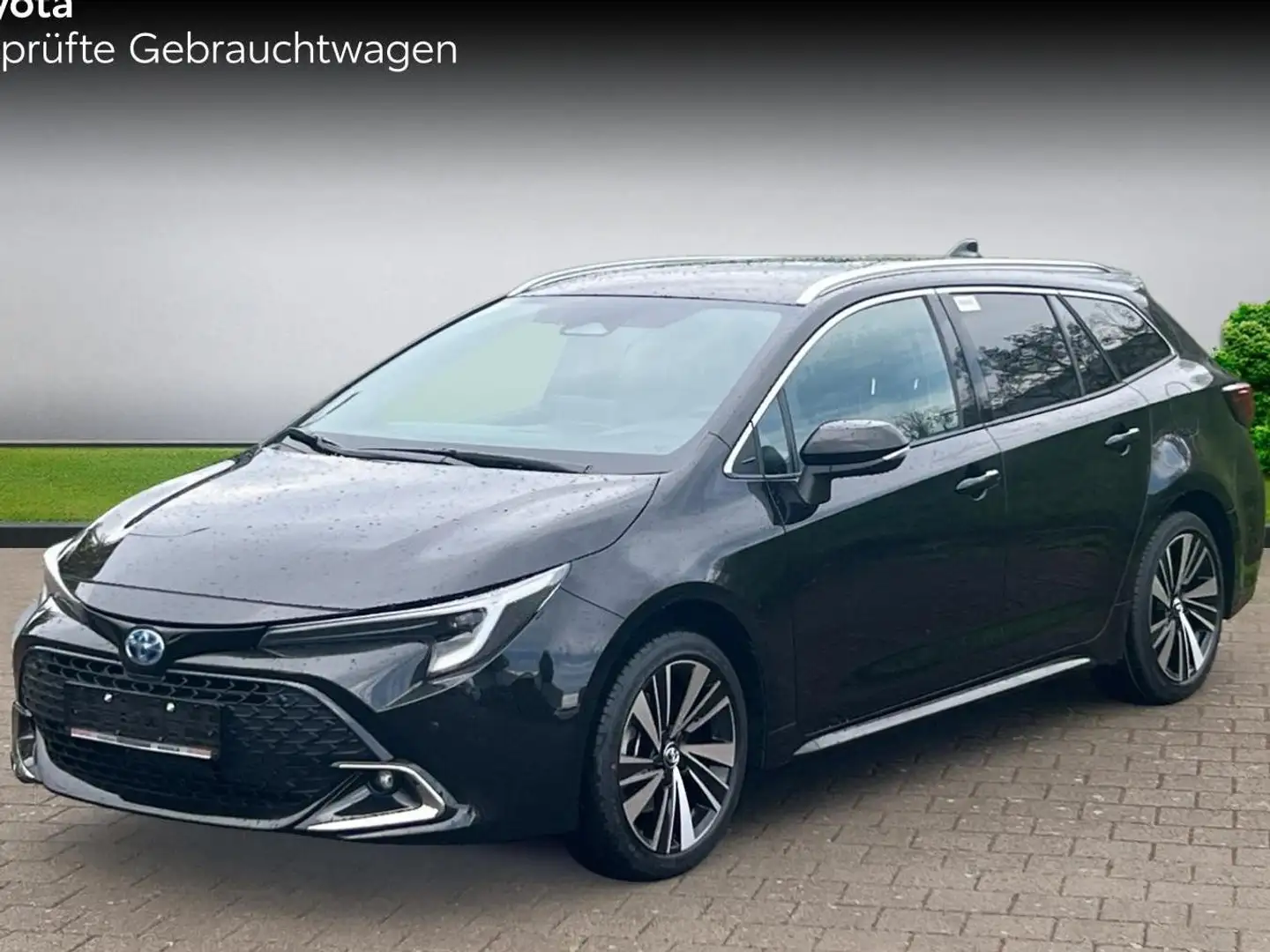 Toyota Corolla Hybrid Teamplayer 2,0ltr. 1,99% Zins Technik-Paket Zwart - 1