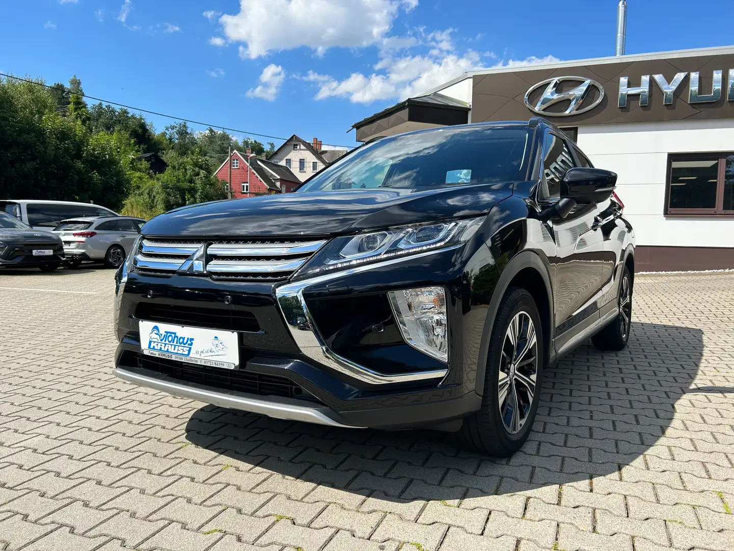 Mitsubishi Eclipse Cross Intro Edition 2WD Schwarz - 1