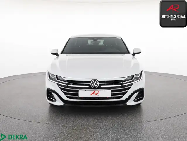 Volkswagen Arteon view 8