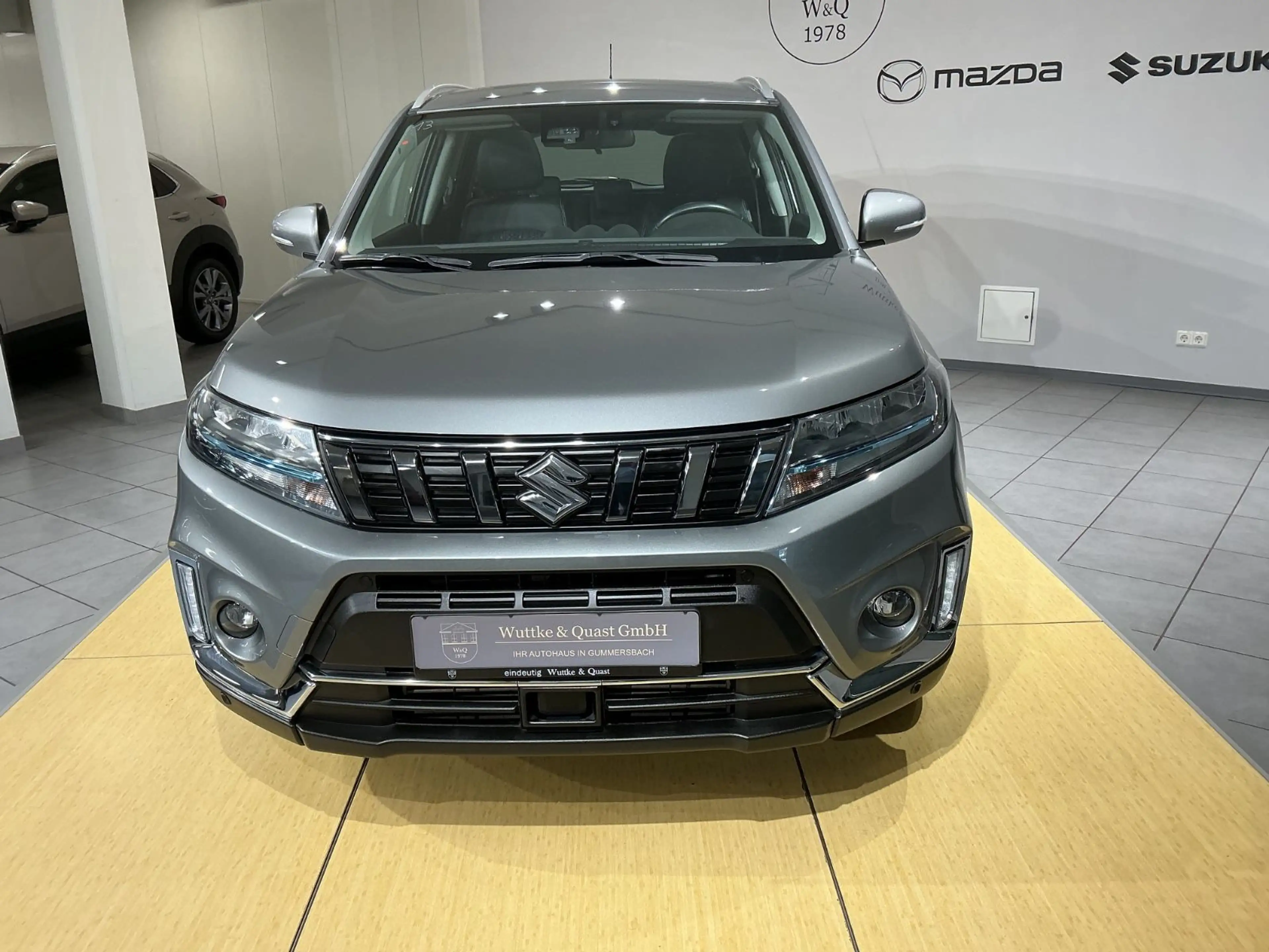 Suzuki Vitara 1.4 BOOSTERJET Hybrid Comfort+ 4x4 — photo 11