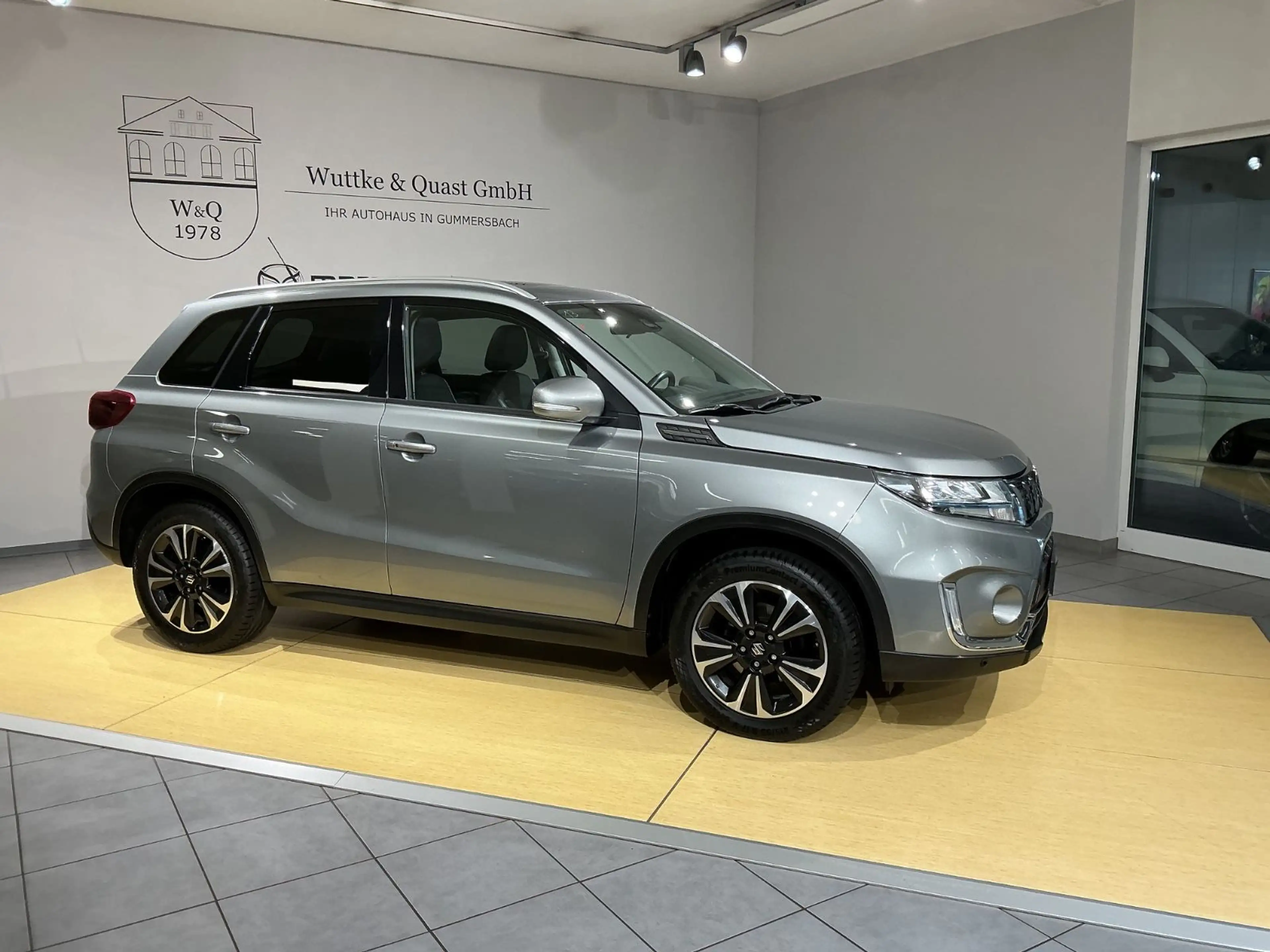 Suzuki Vitara 1.4 BOOSTERJET Hybrid Comfort+ 4x4 — photo 4