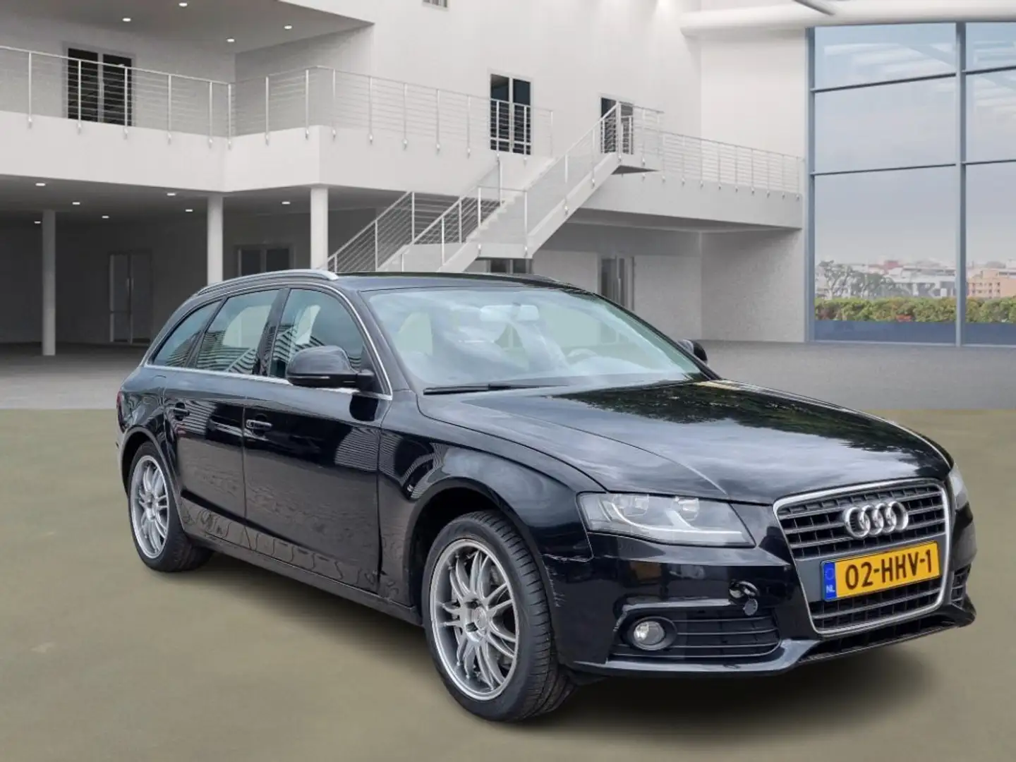Audi A4 1.8 TFSI Pro L. bns Zwart - 2
