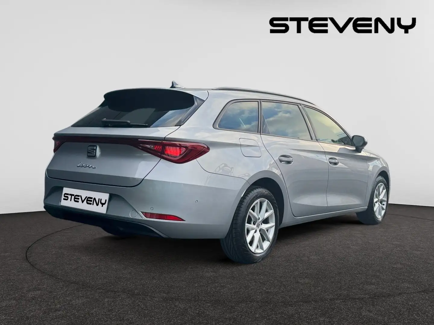 SEAT Leon Leon ST 2.0 TDI * Carplay * Caméra * A voir !!! Gris - 2