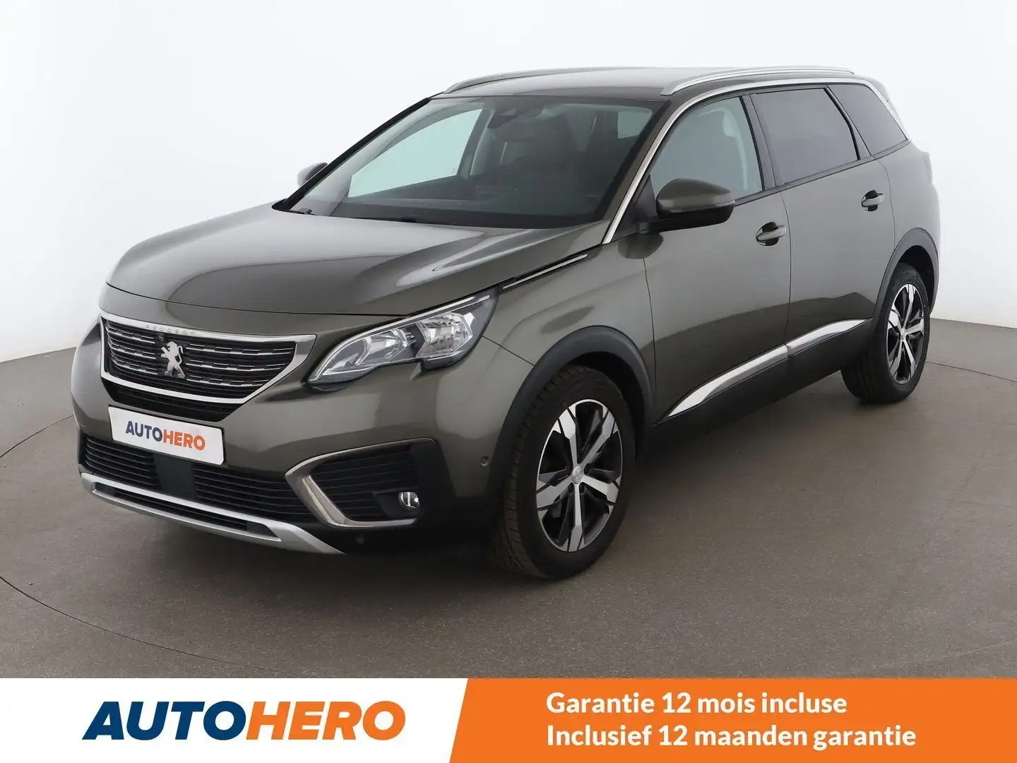 Peugeot 5008 1.2 PureTech Allure Grijs - 1
