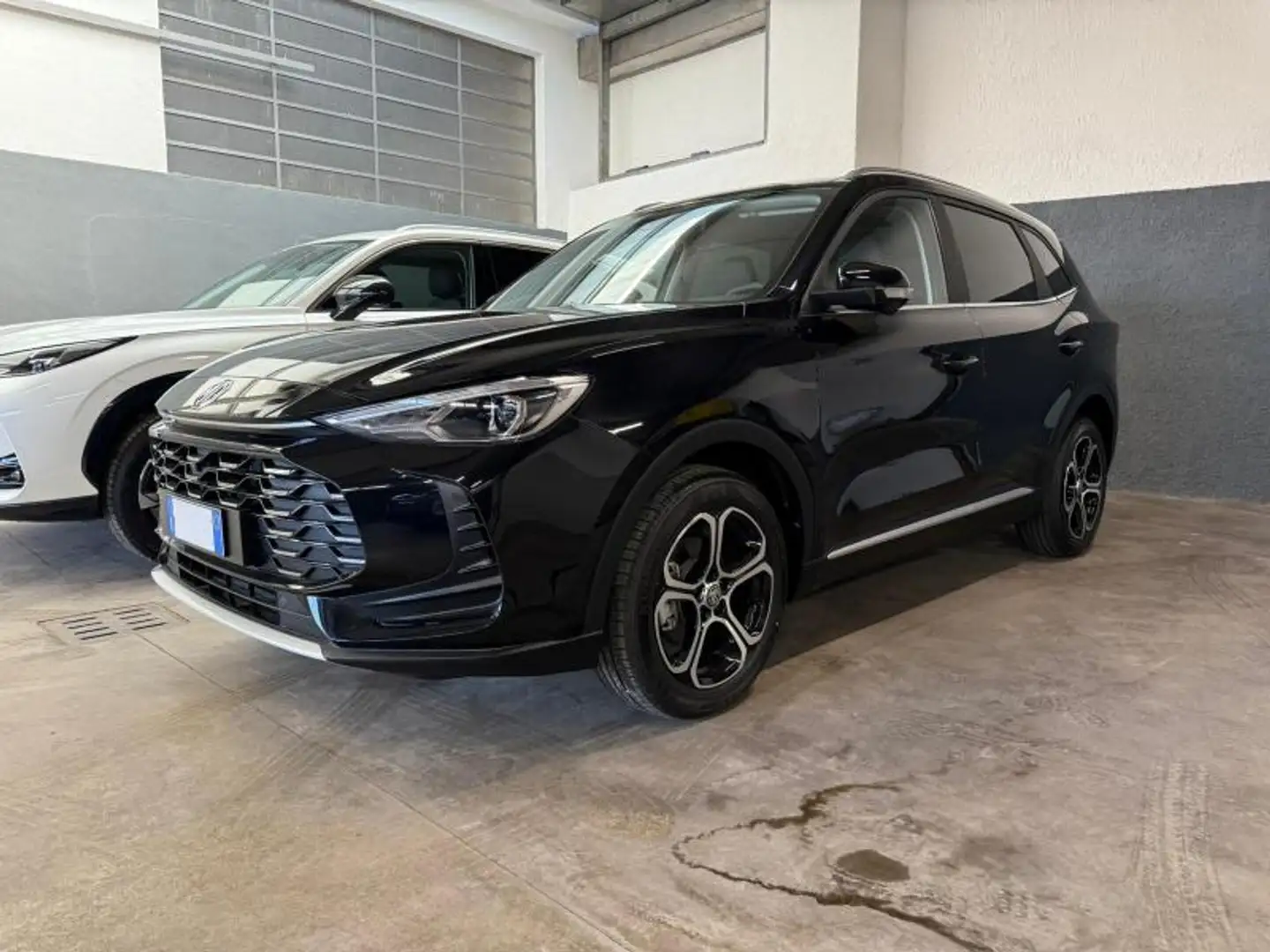 MG ZS 1.5 MT Comfort 115CV - Km Zero Nero - 2