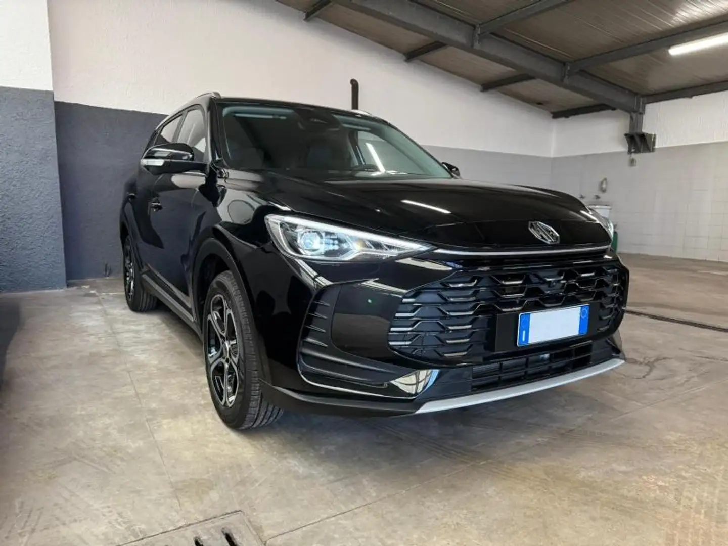 MG ZS 1.5 MT Comfort 115CV - Km Zero Nero - 1
