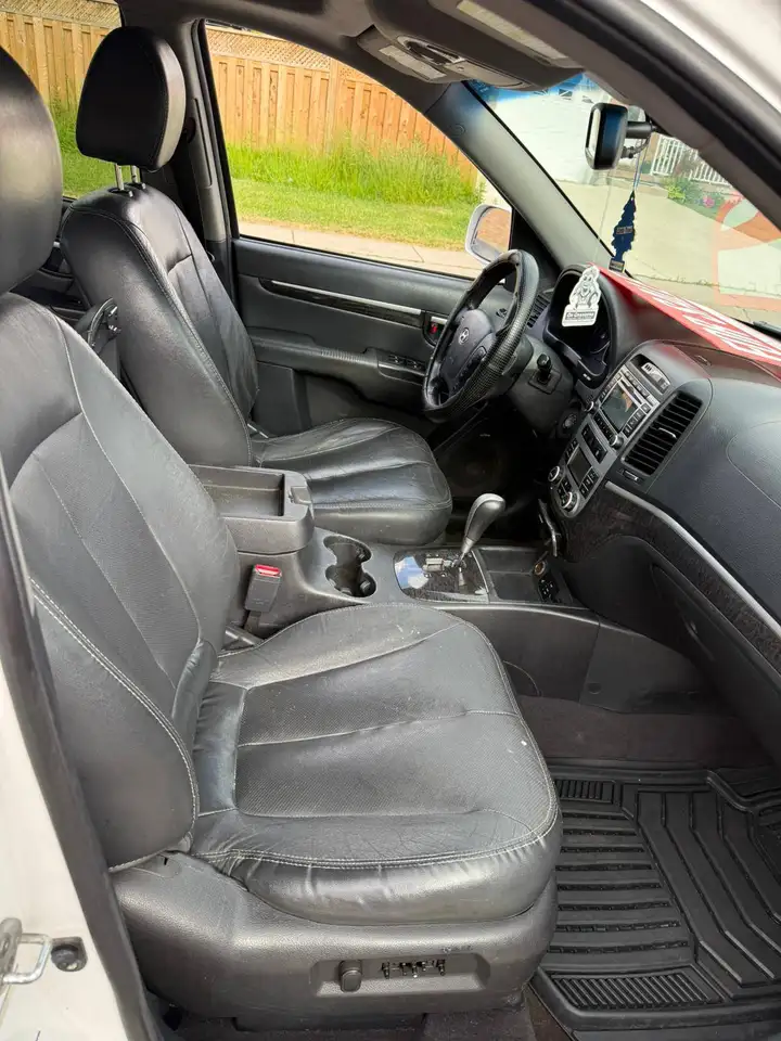 Hyundai SANTA FE снимка Hyundai SANTA FE