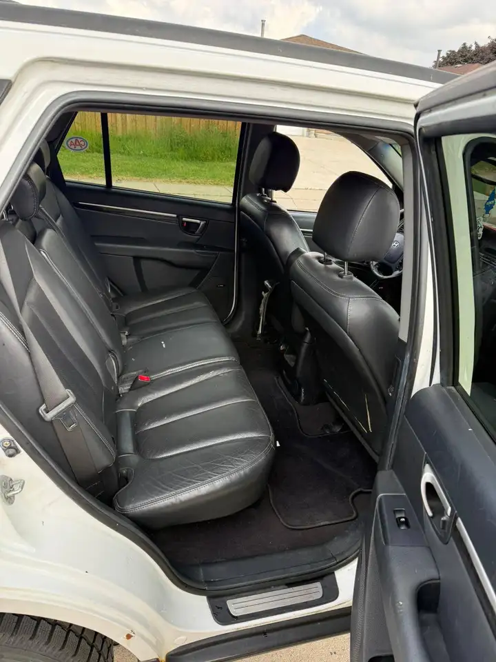 Hyundai SANTA FE снимка Hyundai SANTA FE