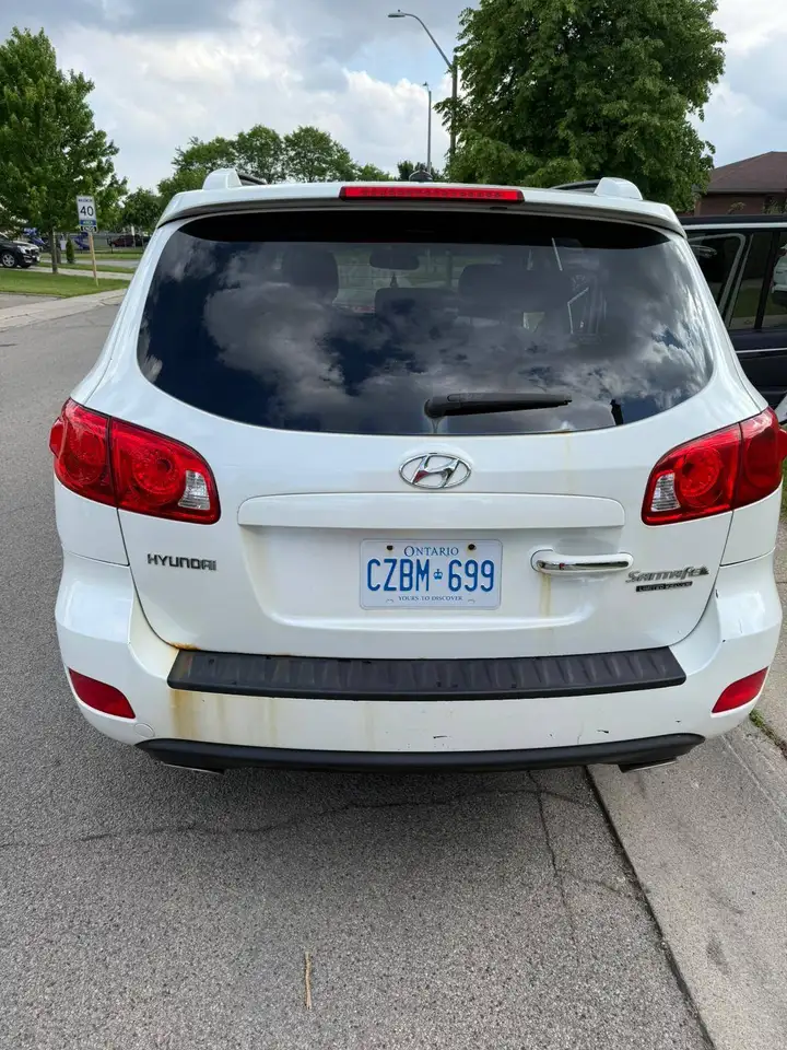 Hyundai SANTA FE снимка Hyundai SANTA FE