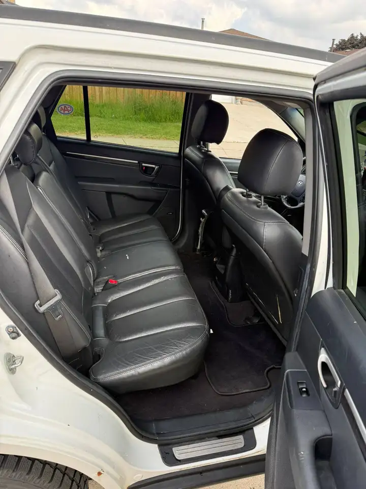 Hyundai SANTA FE снимка Hyundai SANTA FE