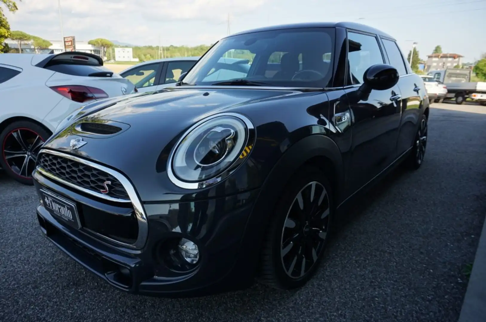 MINI Cooper S 2.0 Cooper S Hype 5 porte Grigio - 2