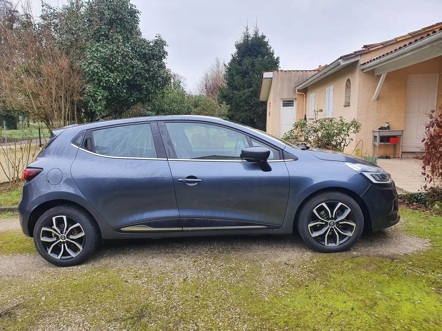 Renault Clio TCe 120 Energy Intens Gris - 2
