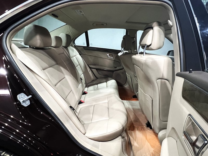 Mercedes-Benz E 350 CGI BE 7G SCHIEBEDACH|ILS BI-XENON|LEDER — photo 13