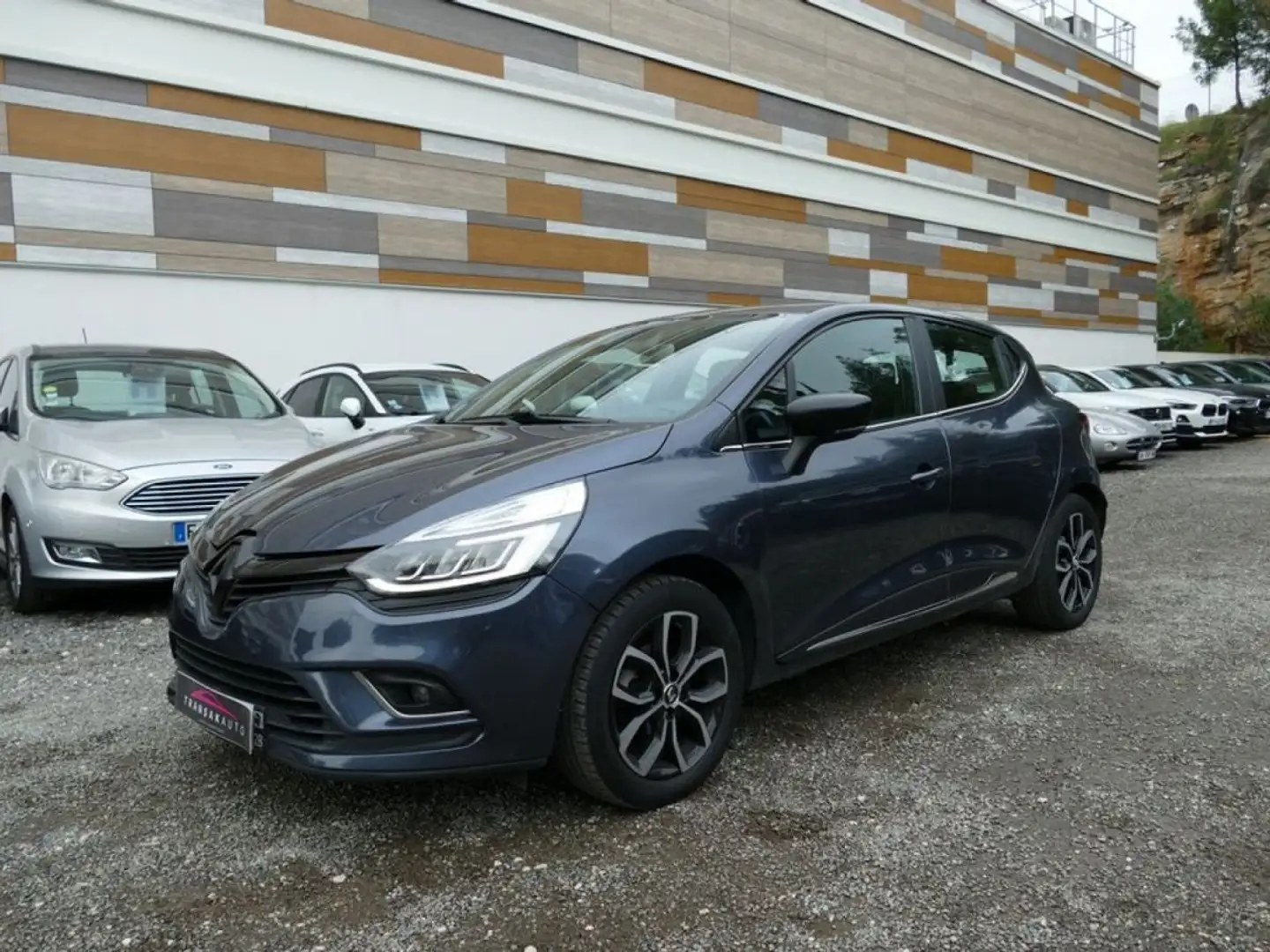 Renault Clio IV 1.5 DCI 90 Ch INTENS BVM5 Gris - 1
