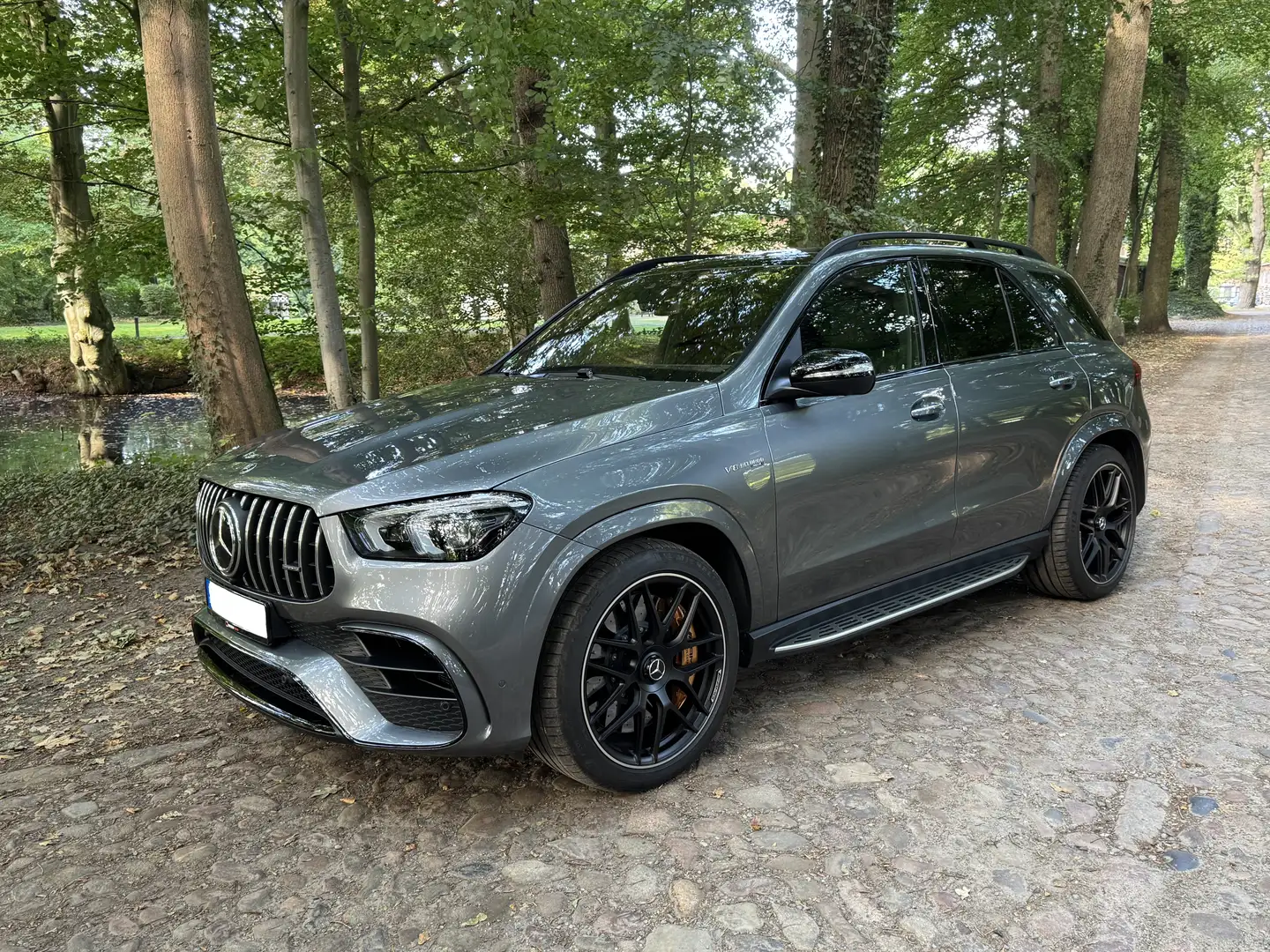 Mercedes-Benz GLE 63 AMG AMG GLE 63 S 4Matic+ _ TOP AUSSTATTUNG Grau - 1