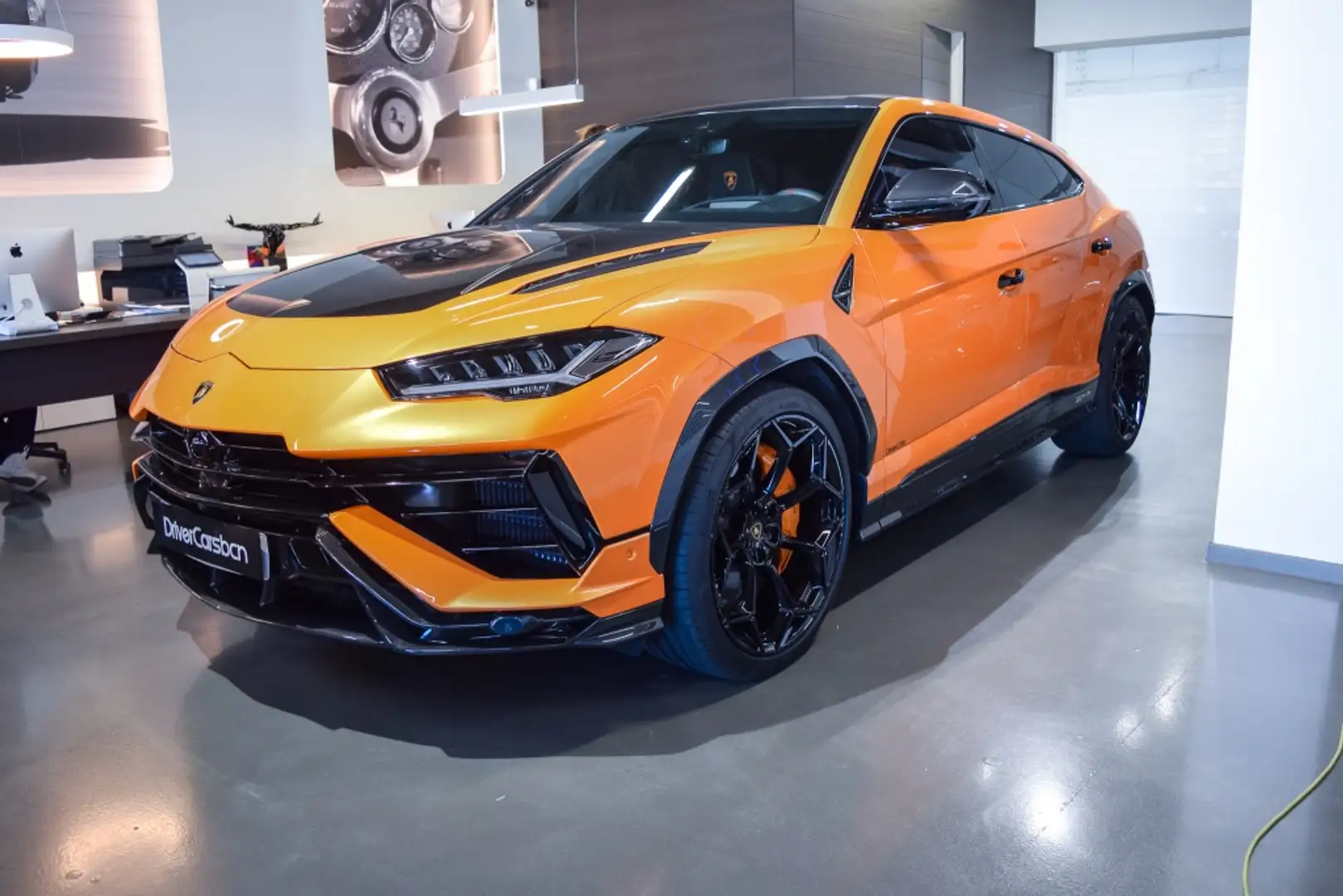 Lamborghini Urus Performante Oranje - 2