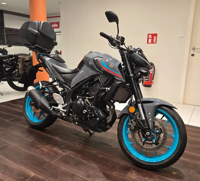 Yamaha MT-03 - foto 2