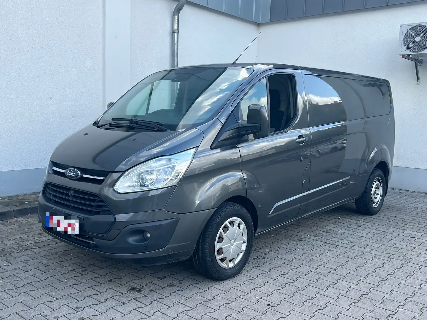 Ford Transit Custom 310 L2 LANG Limited *KLIMA+KAMER+AHK* Mo 2017 Grau - 1
