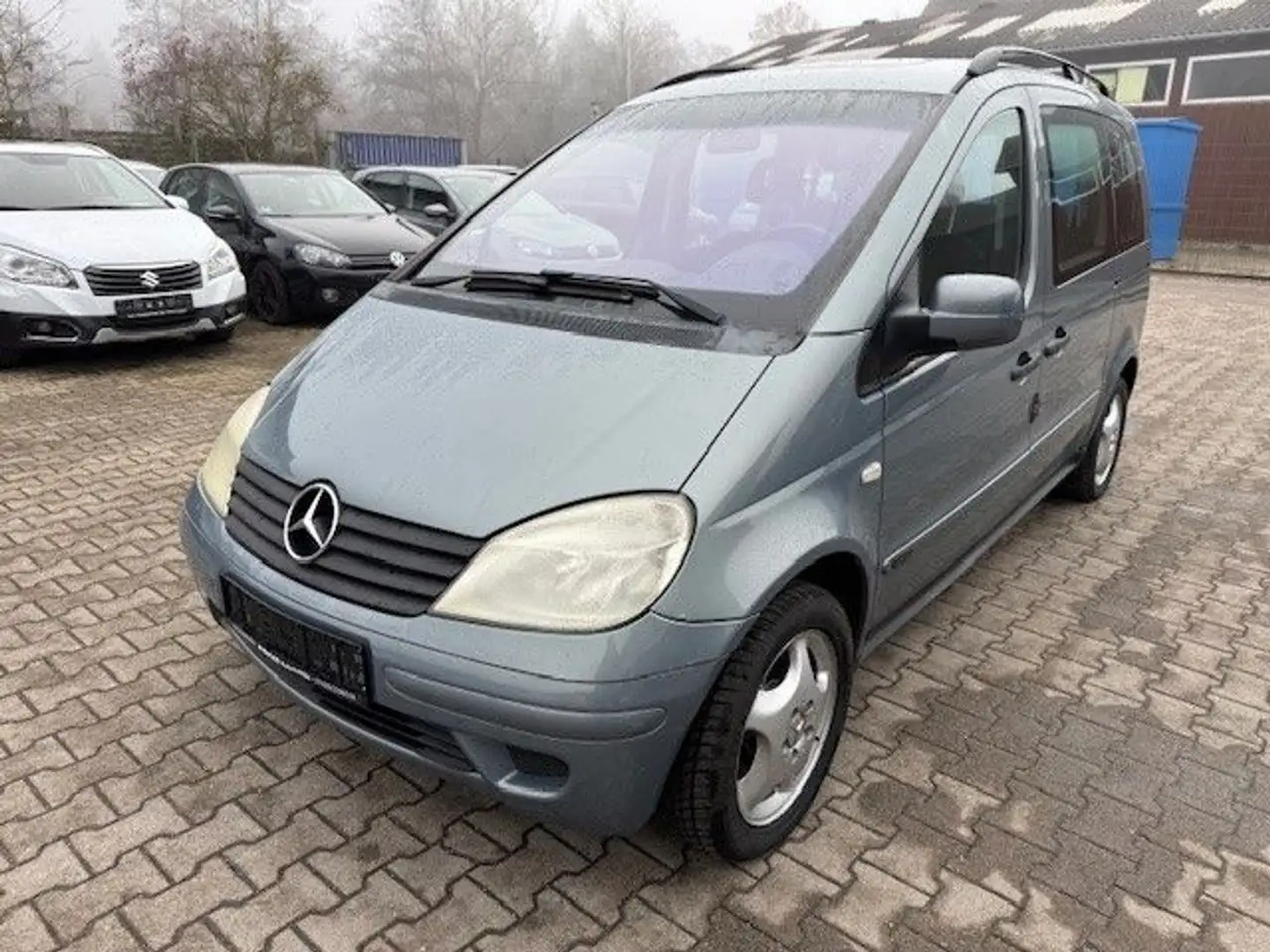 Mercedes-Benz Vaneo Compact Van Basis ALU TÜV 04.2027 Grau - 1