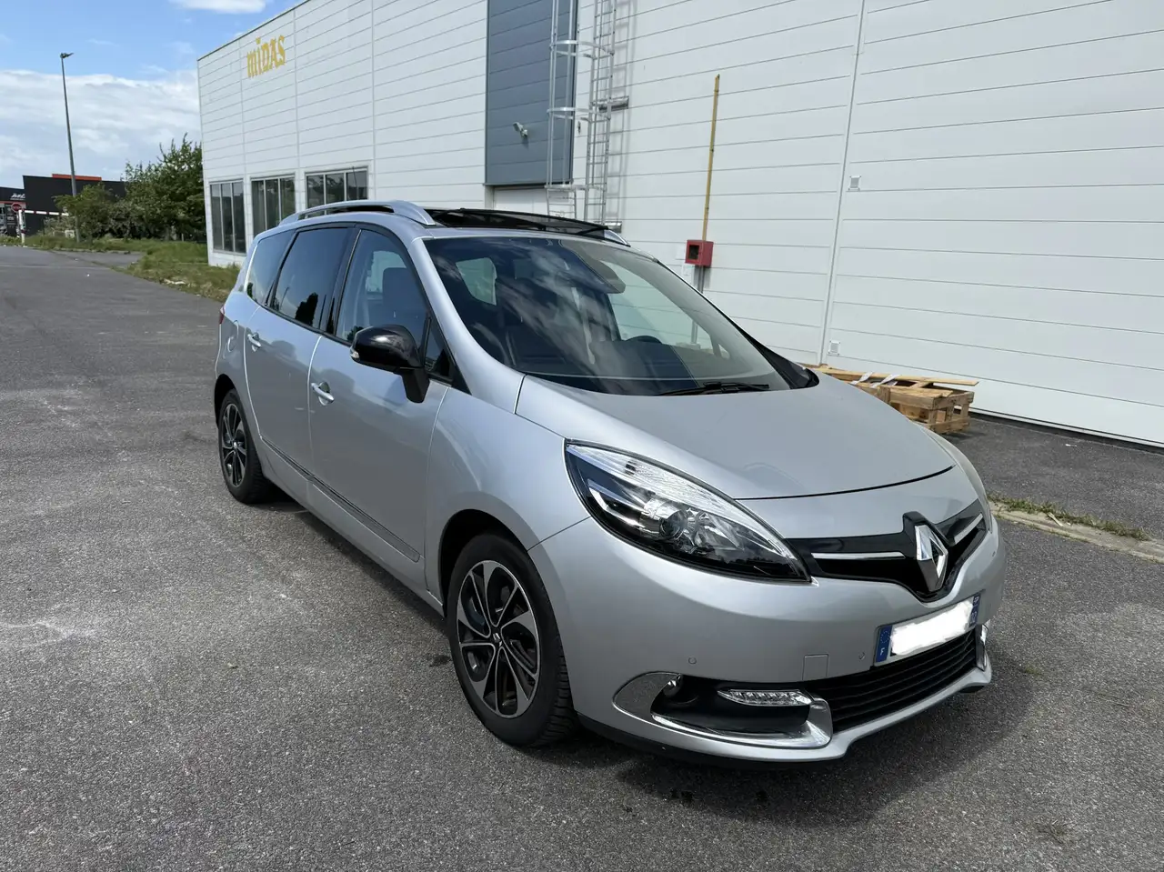 Renault Grand Scenic ScÃ©nic III 1.6dCi 130 Energy Bose Editi