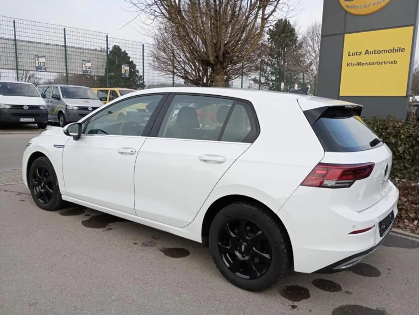 Volkswagen Golf VIII Benzin Beige - 2