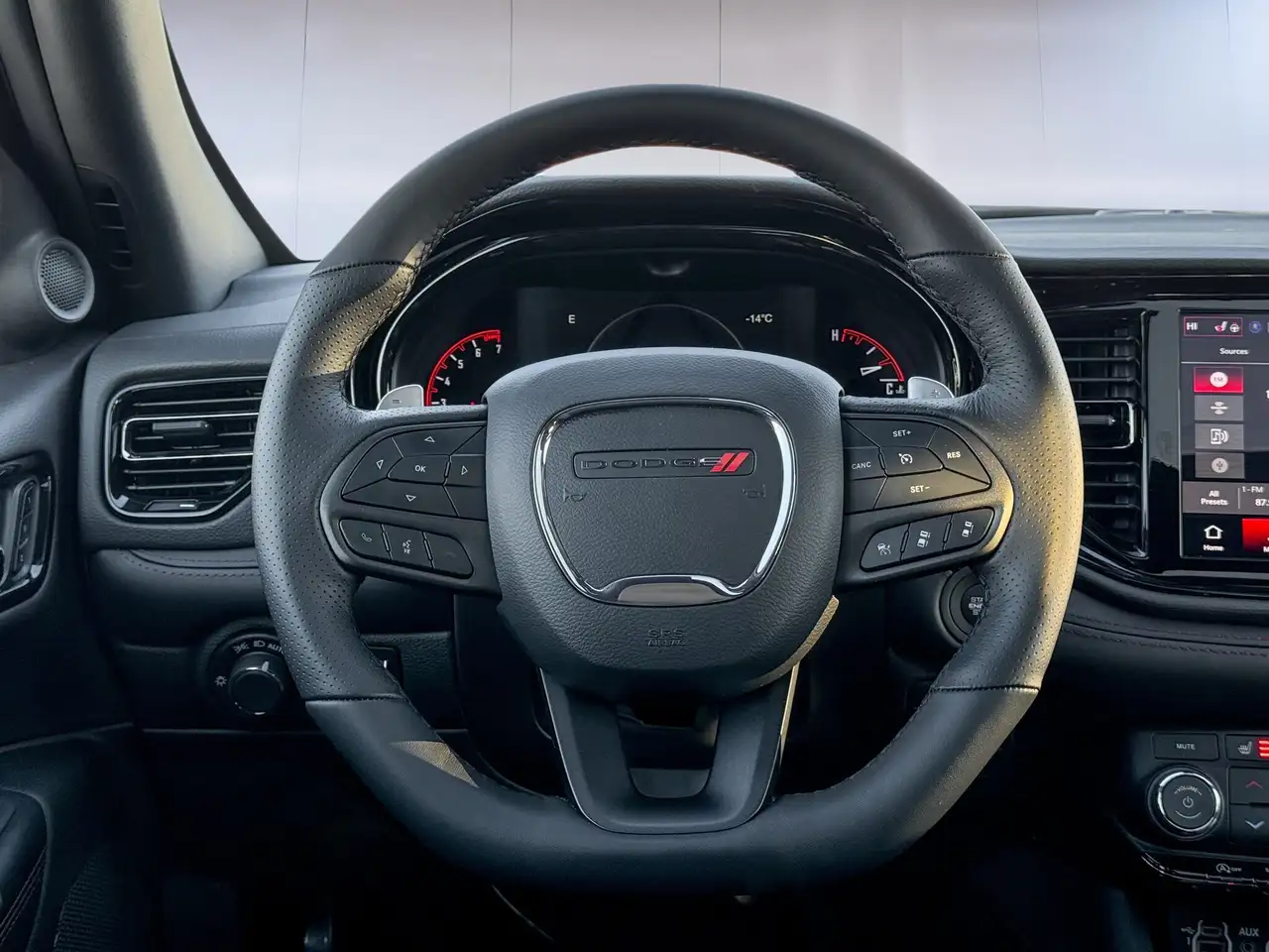Dodge Durango снимка Dodge Durango