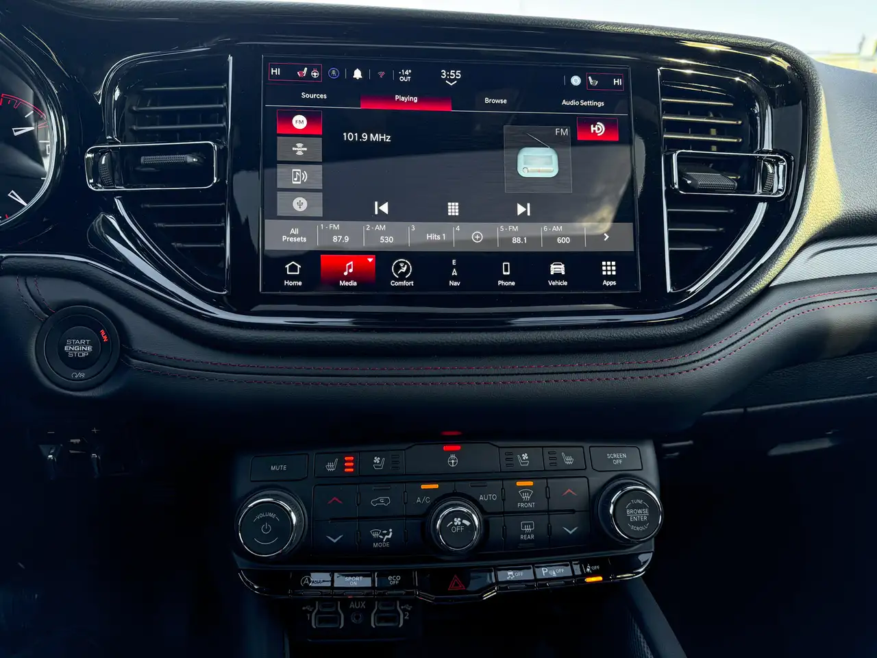 Dodge Durango снимка Dodge Durango