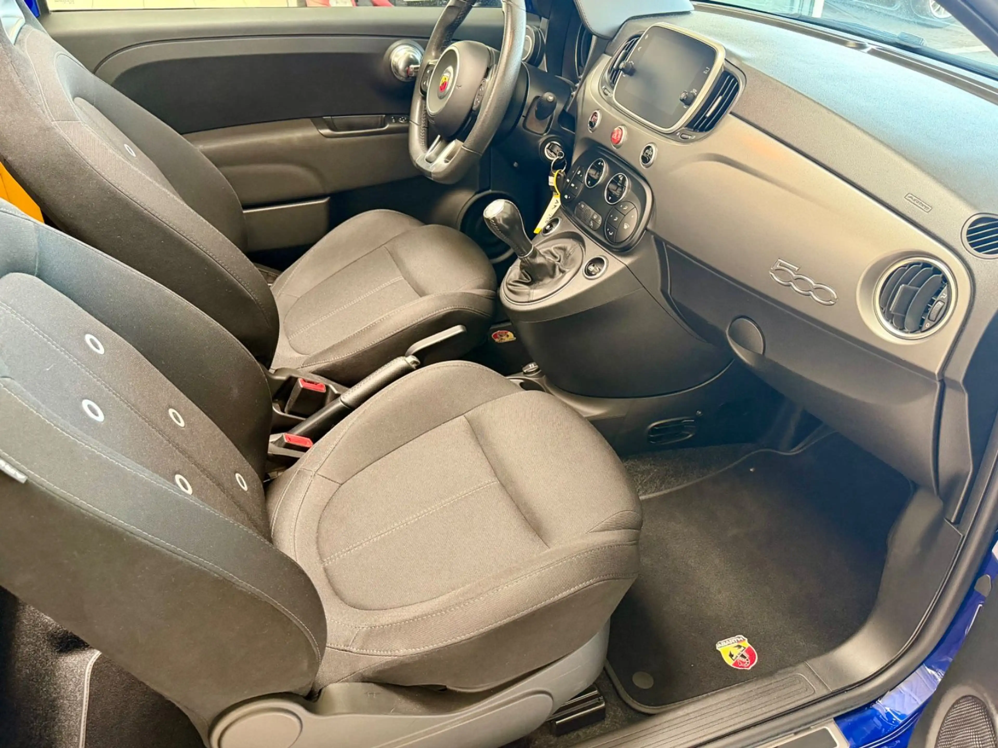 Abarth 500 Cabrio 595 C Pista — photo 11
