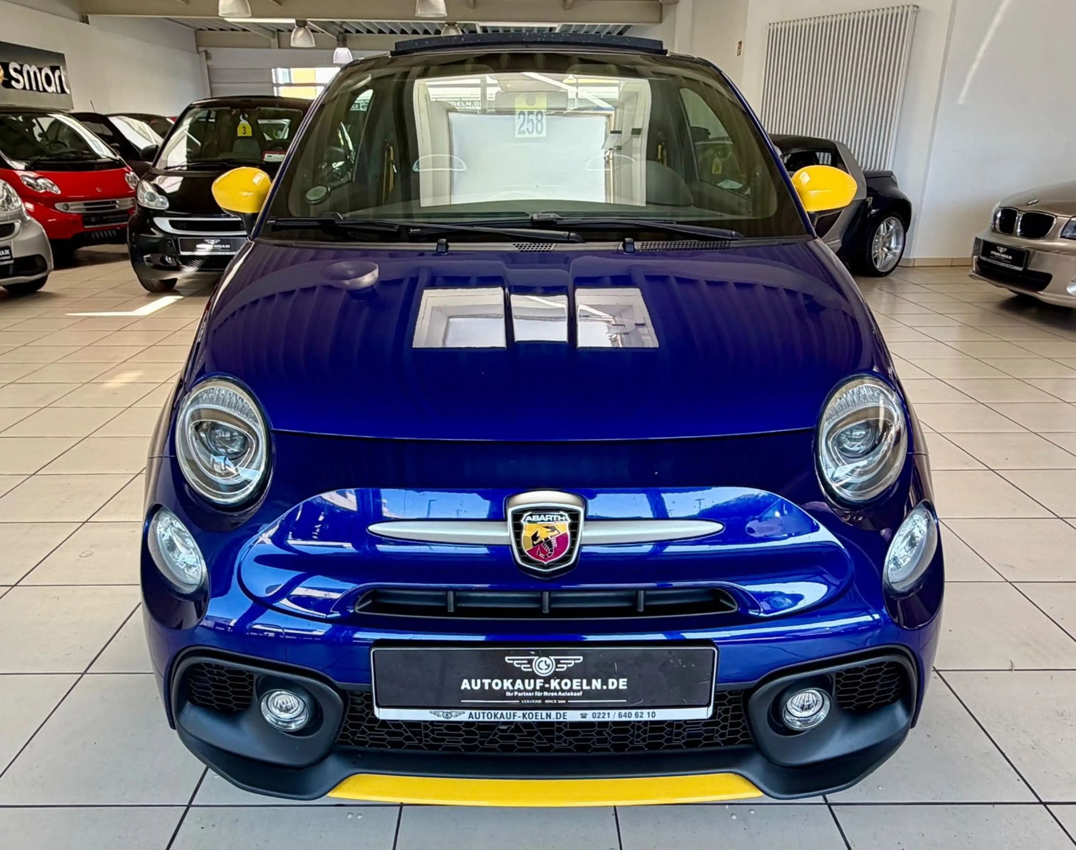 Abarth 500 Cabrio 595 C Pista — photo 7