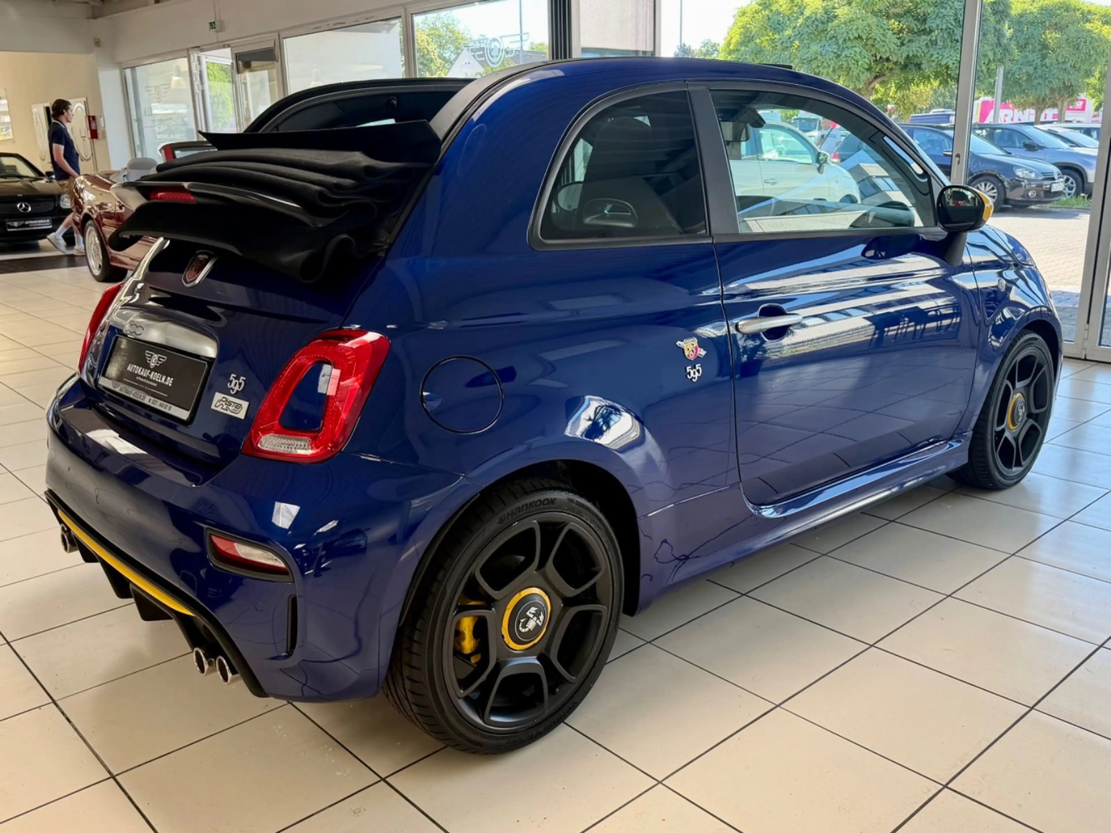Abarth 500 Cabrio 595 C Pista — photo 3
