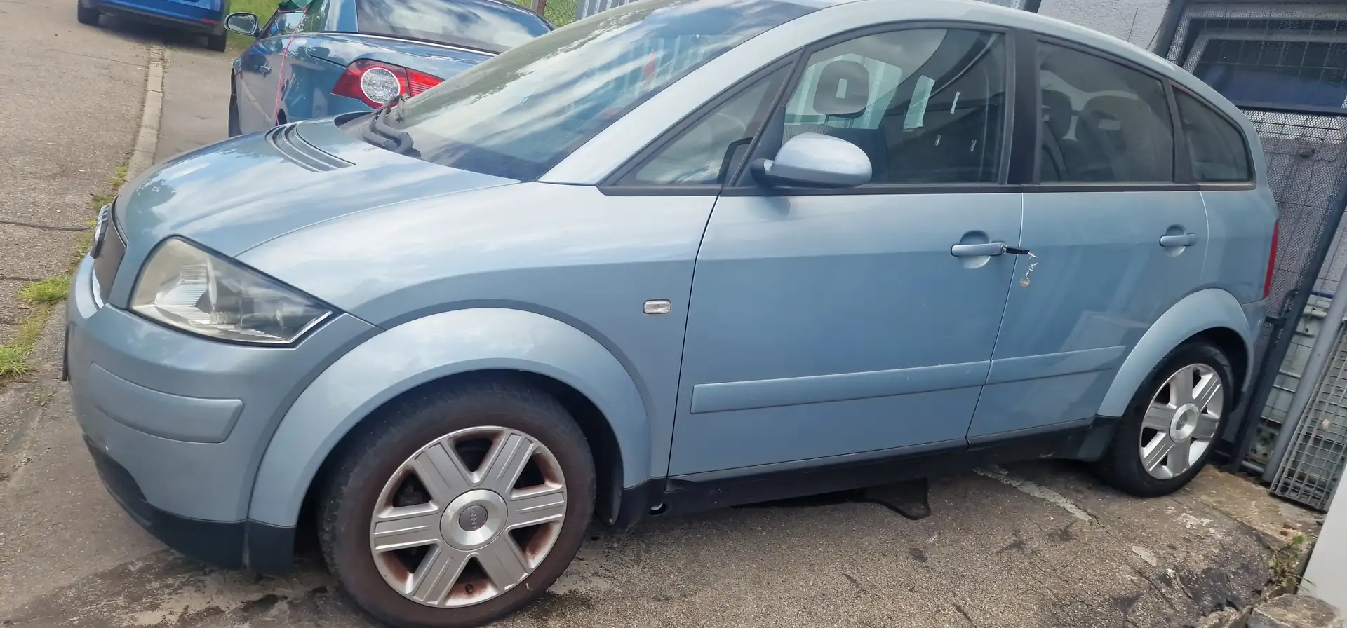 Audi A2 1.4 Gri - 1