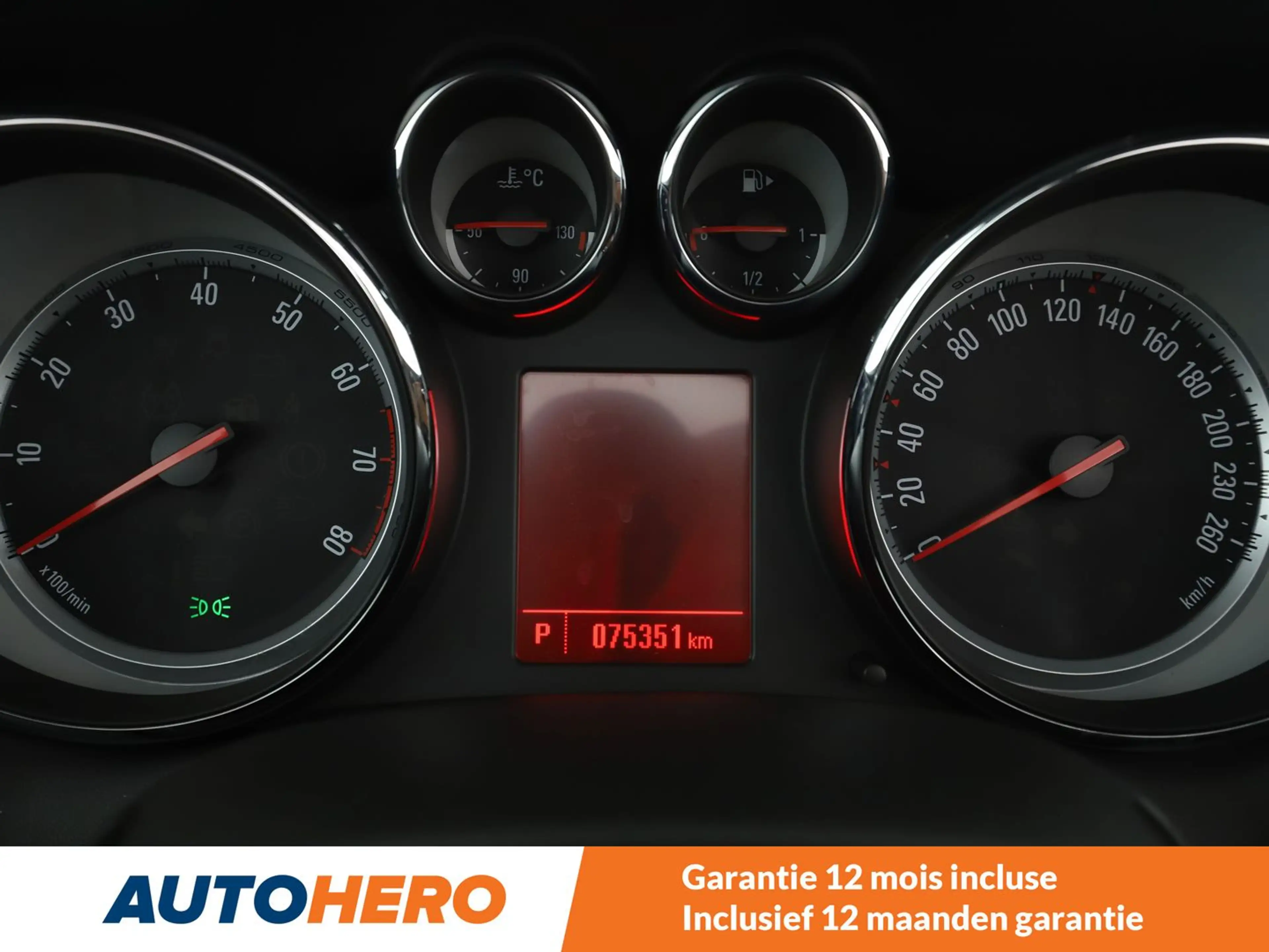 Opel Cascada 1.6 SIDI Turbo Cosmo Pack — photo 10