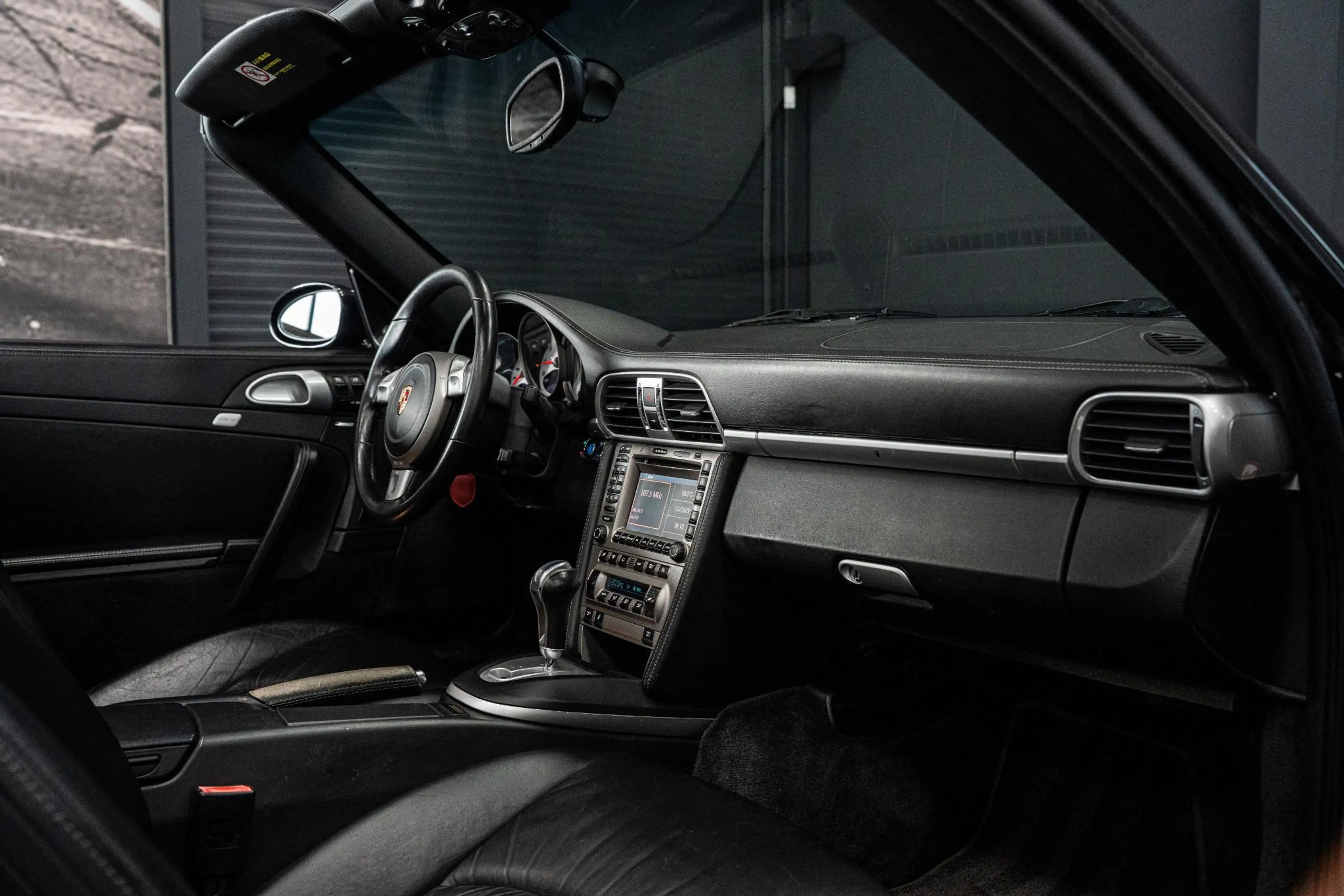 Porsche 997 Cabrio 3.8 Carrera S *BOSE / Cruisecontrol / PASM — photo 33