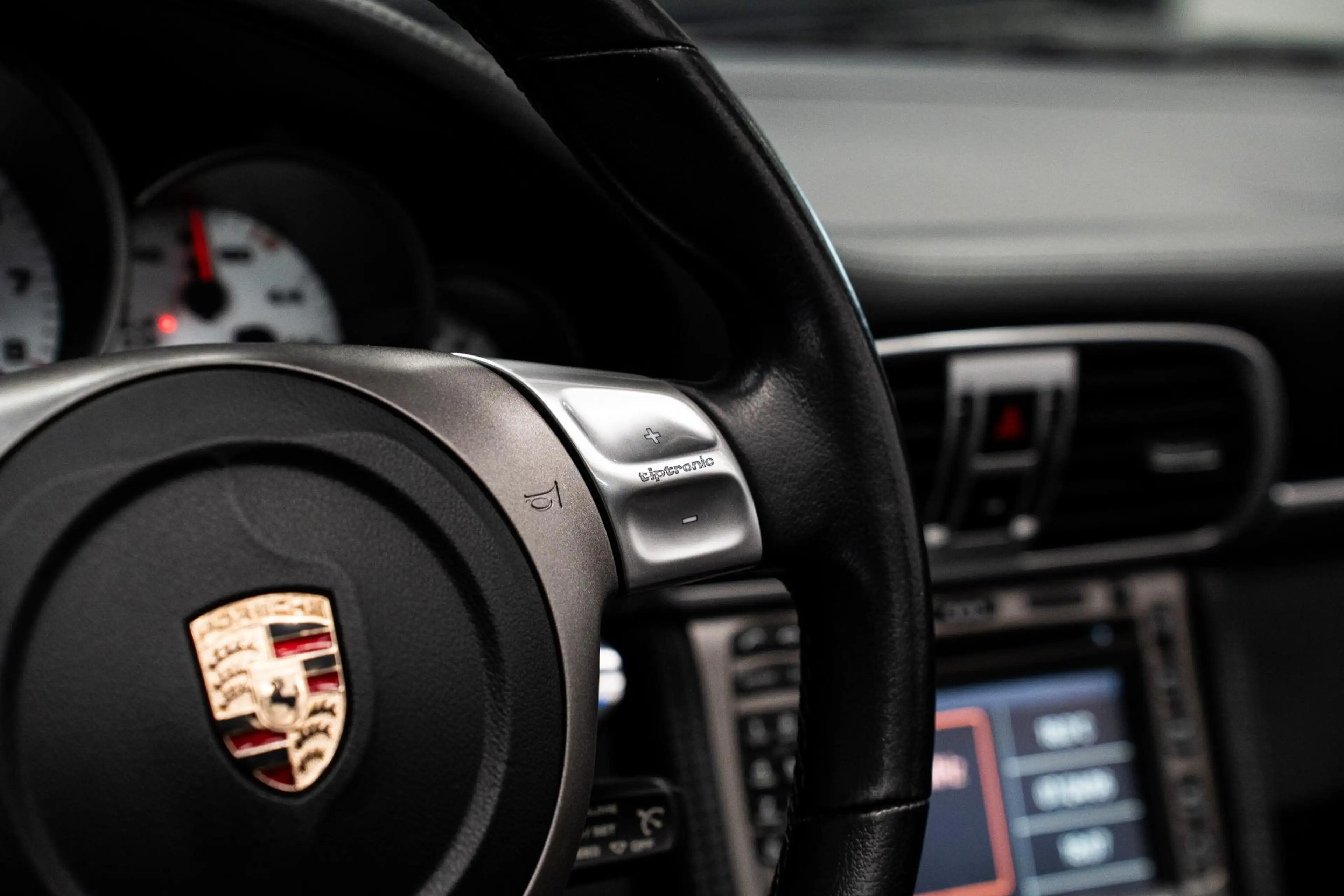 Porsche 997 Cabrio 3.8 Carrera S *BOSE / Cruisecontrol / PASM — photo 26