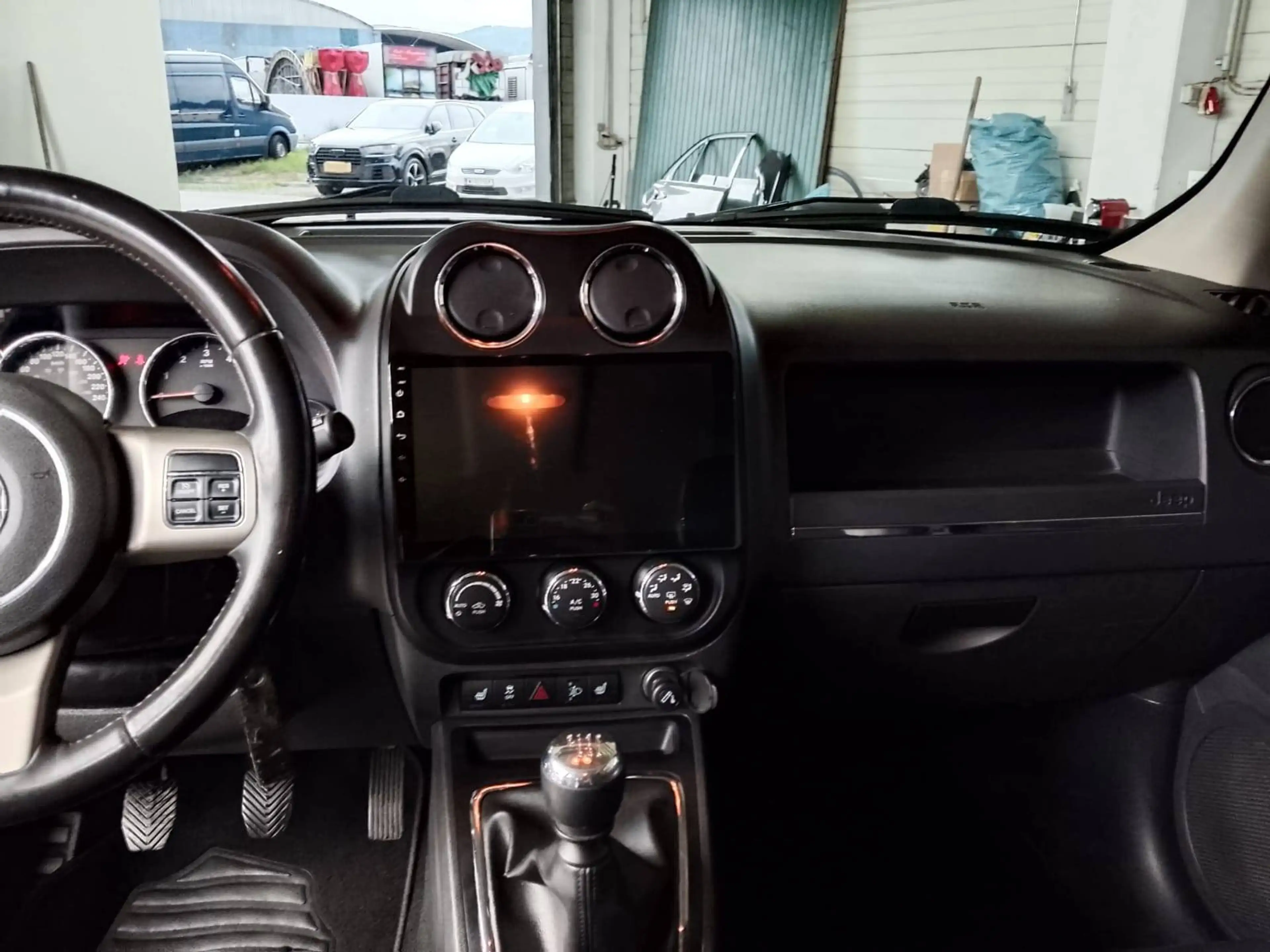 Jeep Patriot Limited — photo 14