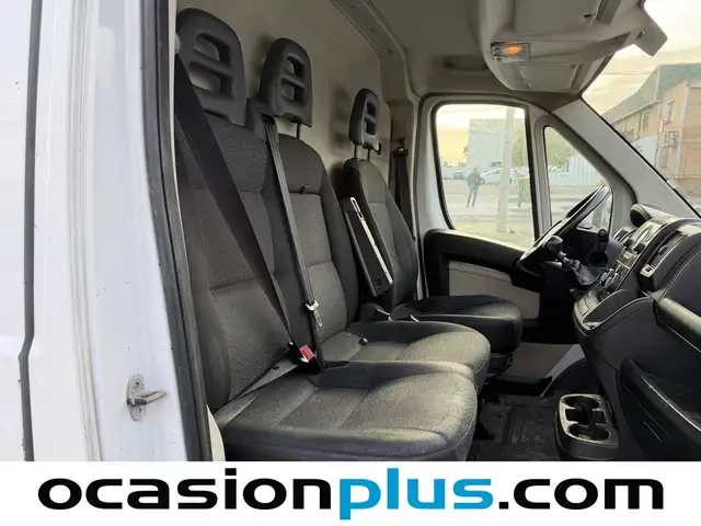 Fiat Ducato view 8