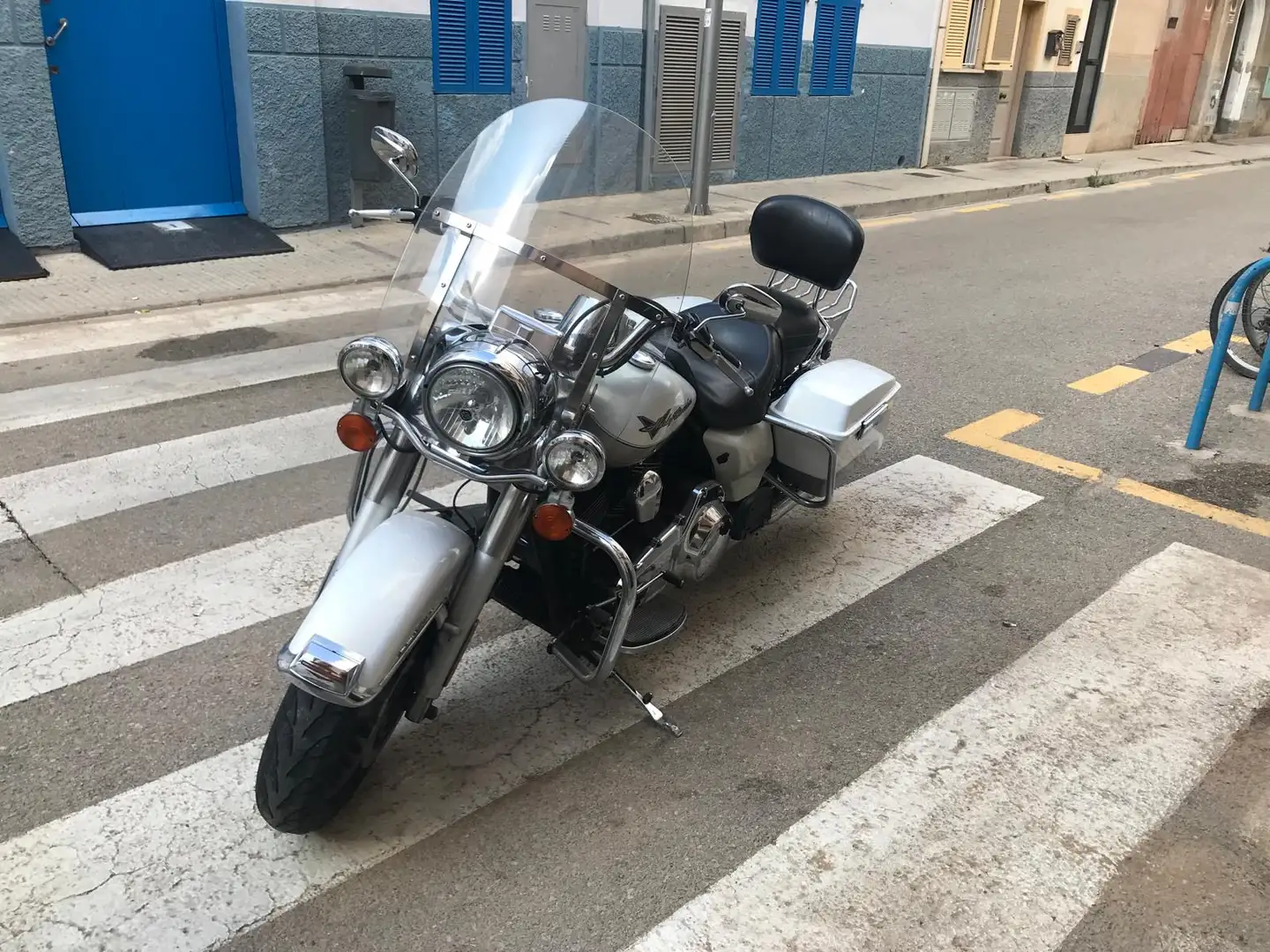 Harley-Davidson Road King Road King Blanco - 2
